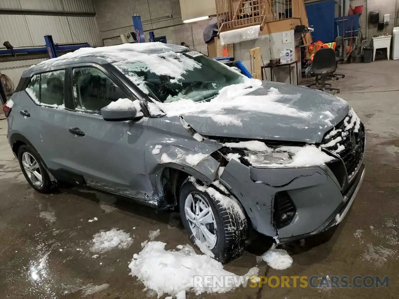 4 fotografías del automóvil dañado 3N1CP5BV6ML528491 NISSAN KICKS 2021