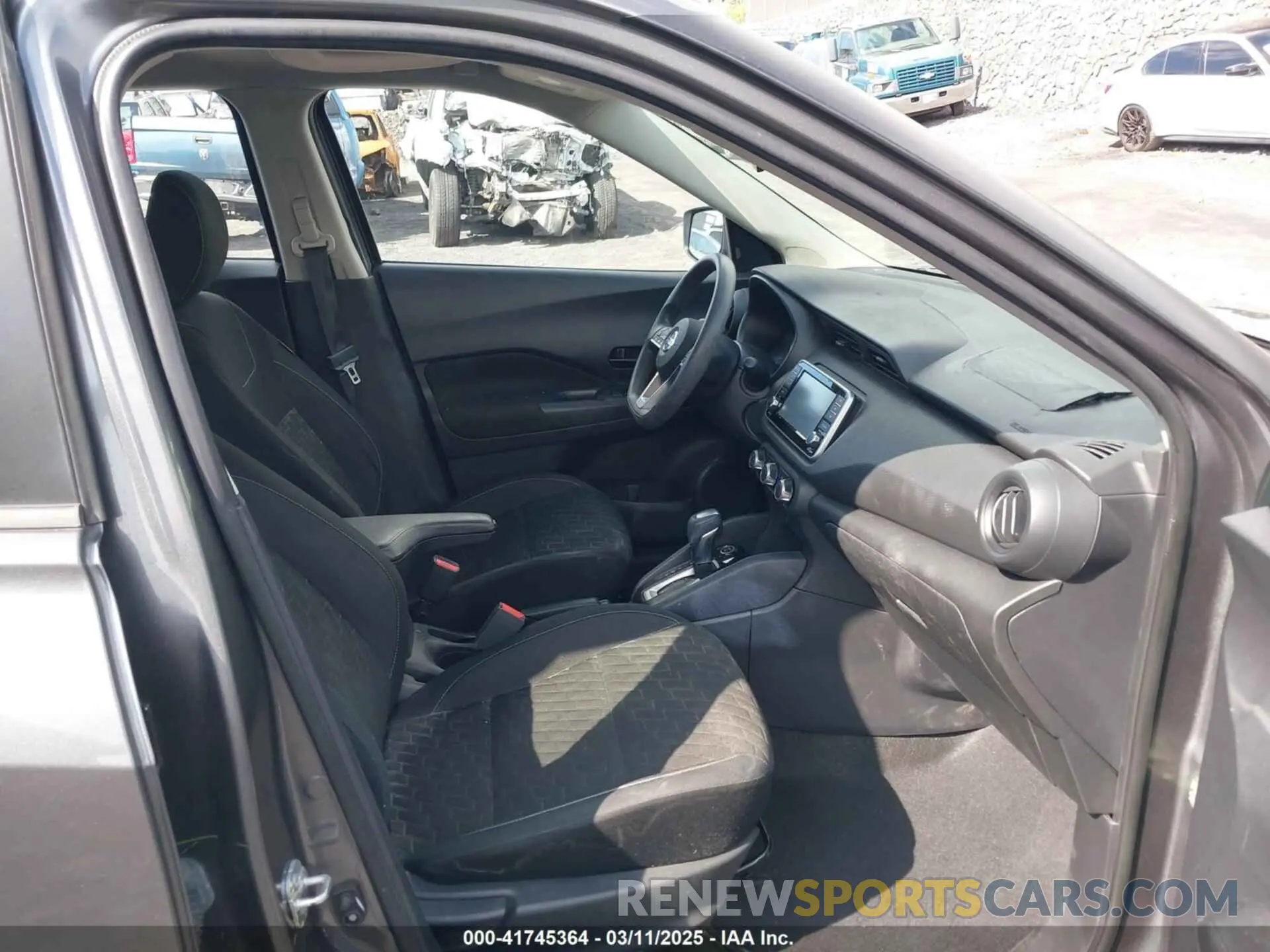 5 fotografías del automóvil dañado 3N1CP5BV6ML544383 NISSAN KICKS 2021