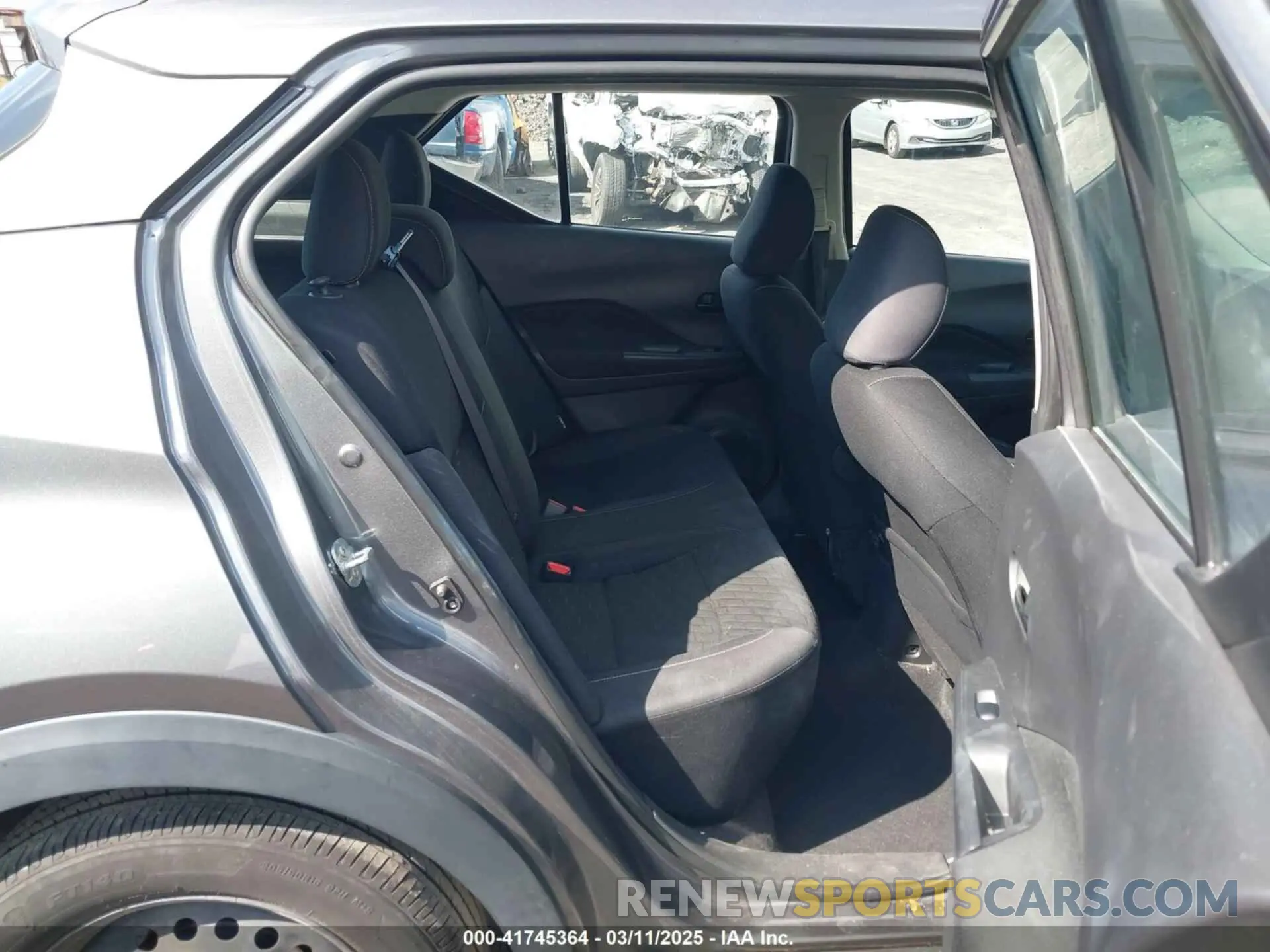 8 fotografías del automóvil dañado 3N1CP5BV6ML544383 NISSAN KICKS 2021