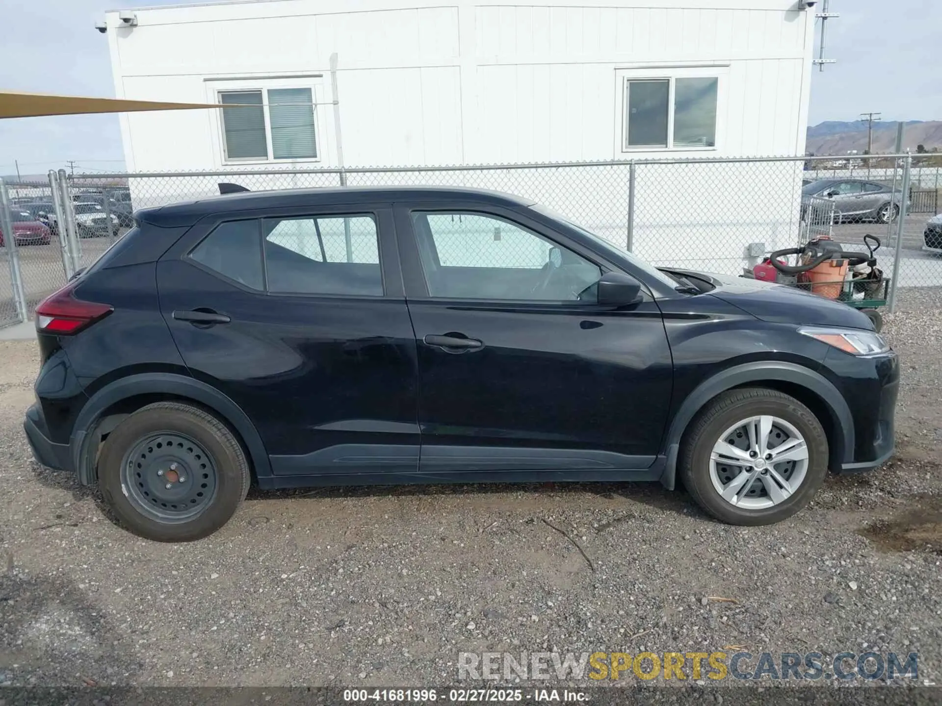 13 fotografías del automóvil dañado 3N1CP5BV8ML520456 NISSAN KICKS 2021