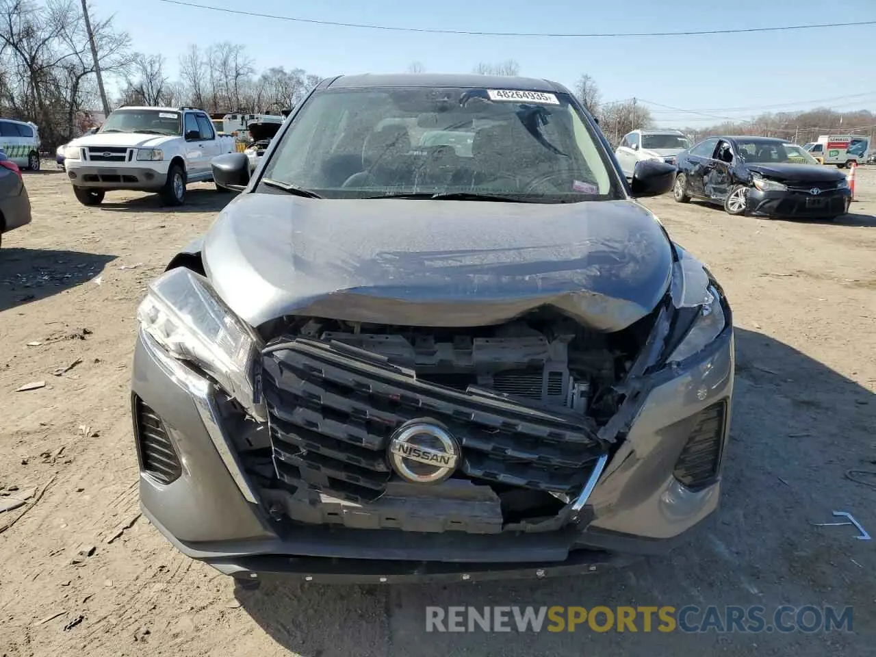 5 fotografías del automóvil dañado 3N1CP5BV8ML523079 NISSAN KICKS 2021
