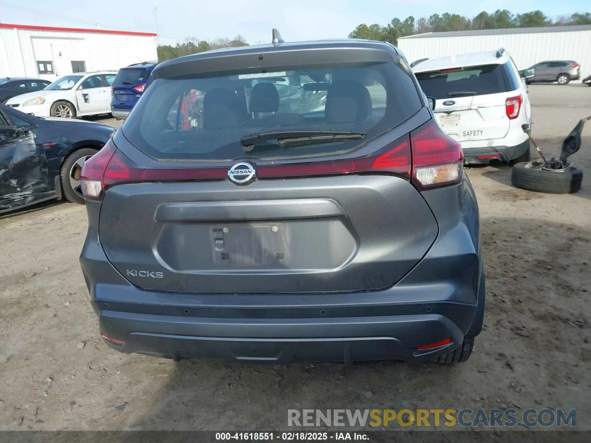 16 fotografías del automóvil dañado 3N1CP5BV8ML537354 NISSAN KICKS 2021