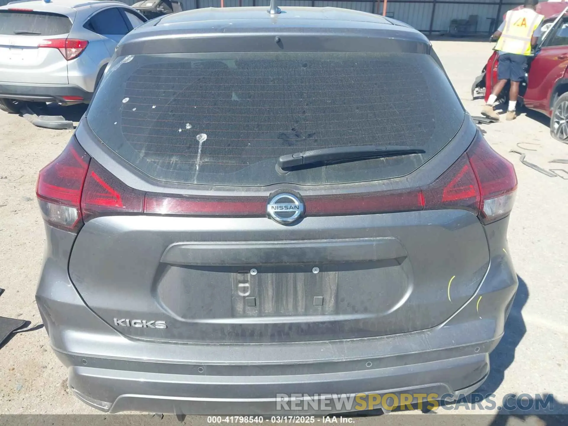 16 fotografías del automóvil dañado 3N1CP5BV8ML564912 NISSAN KICKS 2021