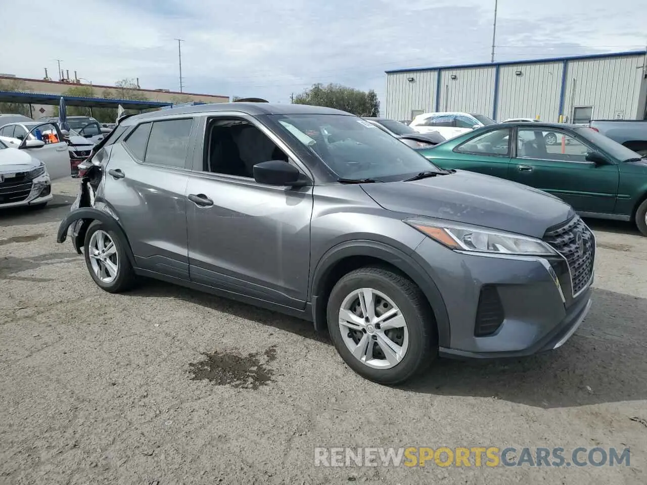 4 fotografías del automóvil dañado 3N1CP5BV9ML475396 NISSAN KICKS 2021