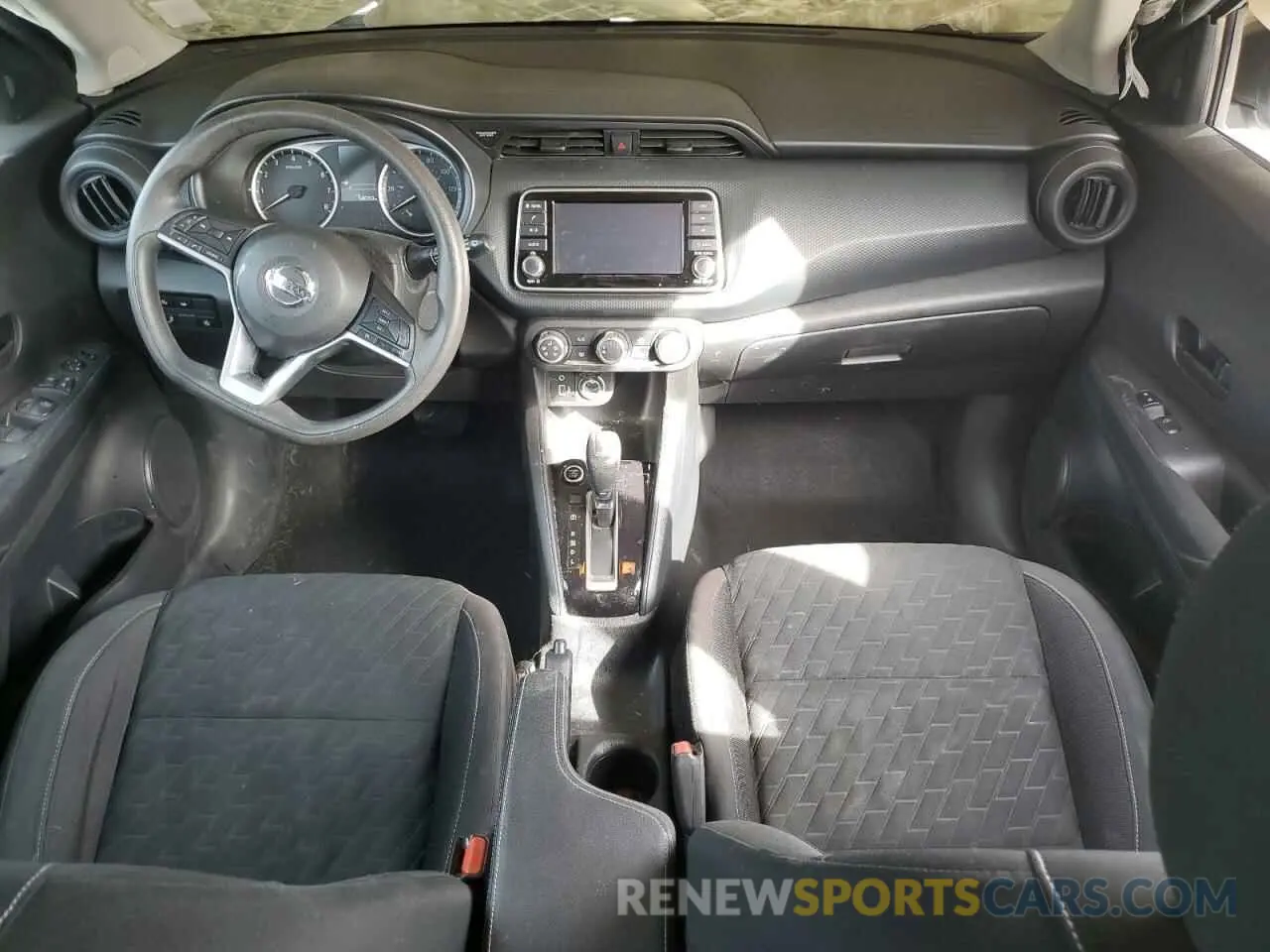8 fotografías del automóvil dañado 3N1CP5BV9ML475396 NISSAN KICKS 2021
