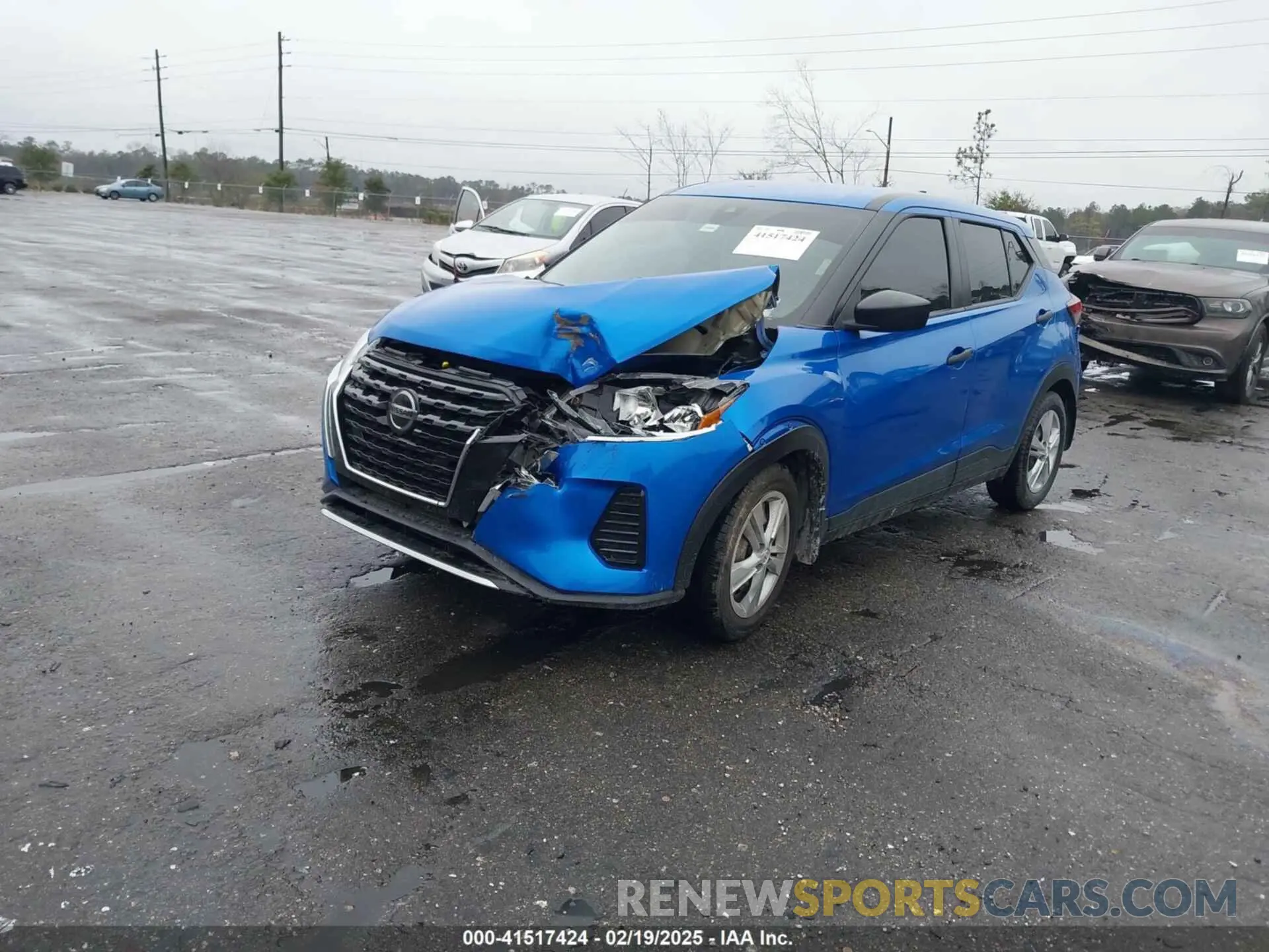 2 fotografías del automóvil dañado 3N1CP5BV9ML515282 NISSAN KICKS 2021