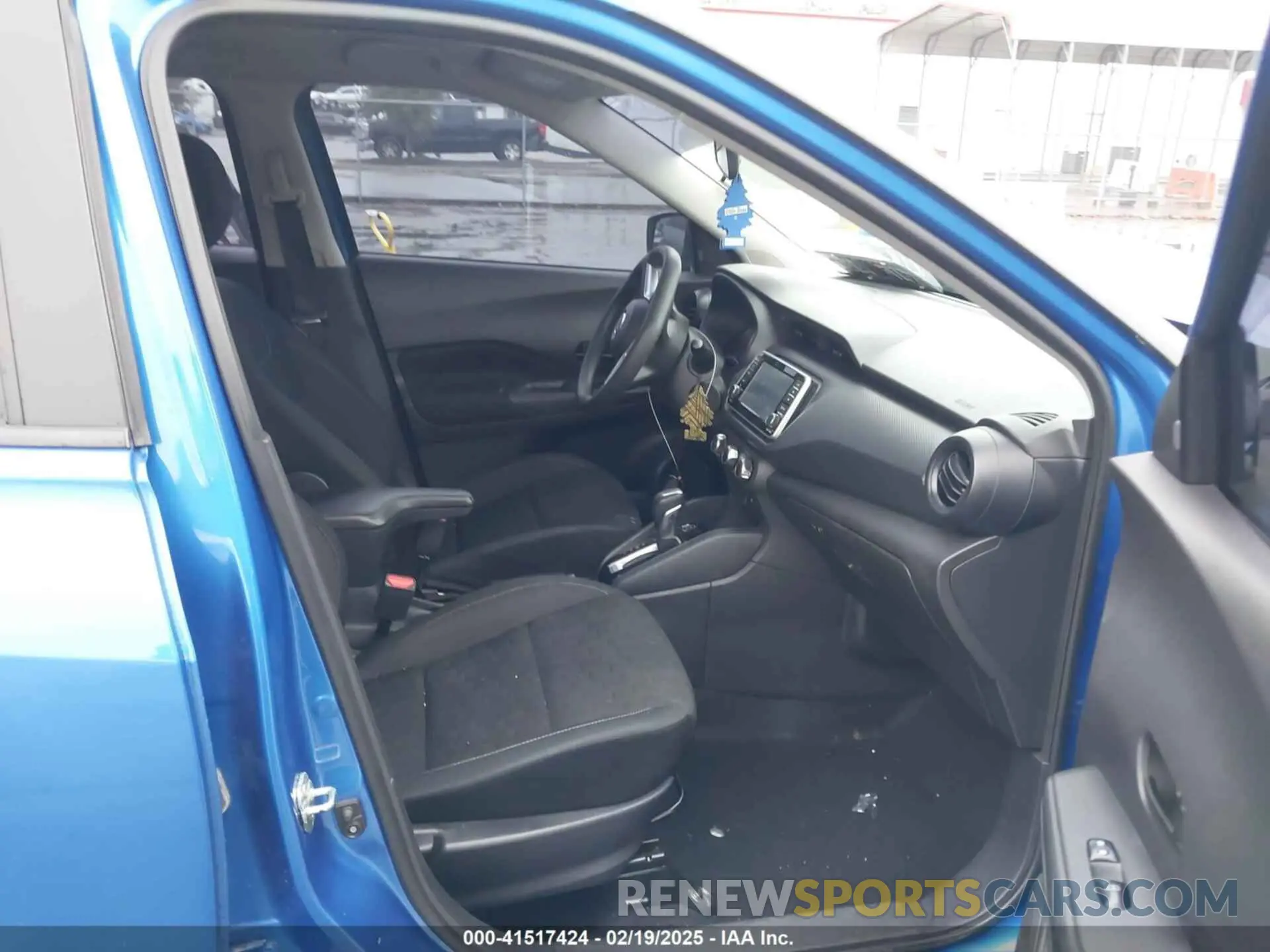 5 fotografías del automóvil dañado 3N1CP5BV9ML515282 NISSAN KICKS 2021