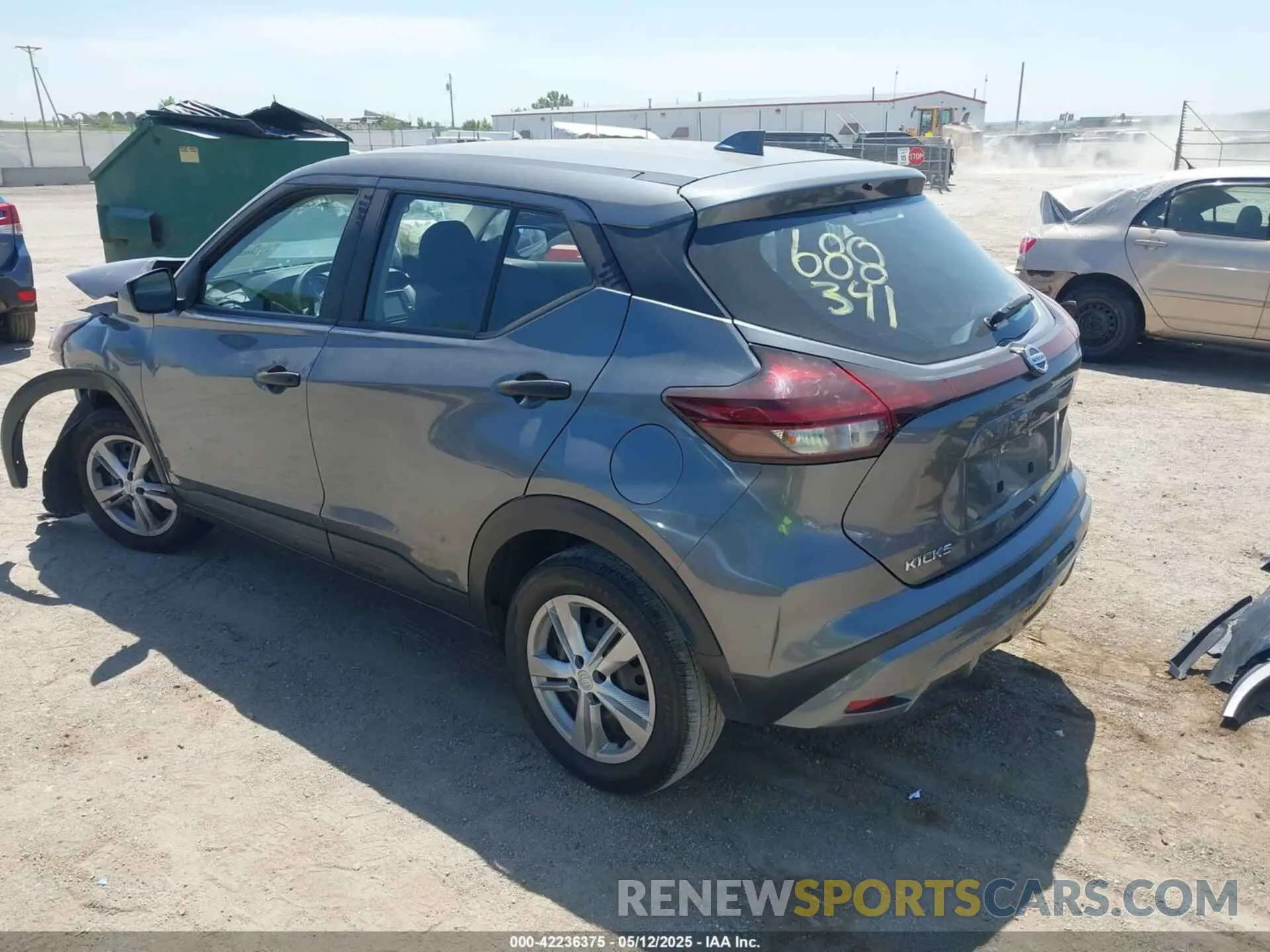 3 fotografías del automóvil dañado 3N1CP5BV9ML531000 NISSAN KICKS 2021