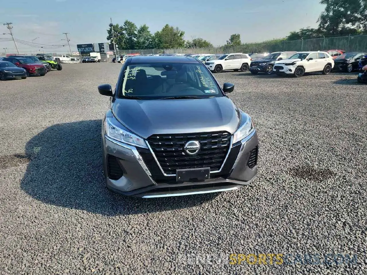 5 fotografías del automóvil dañado 3N1CP5BVXML464648 NISSAN KICKS 2021
