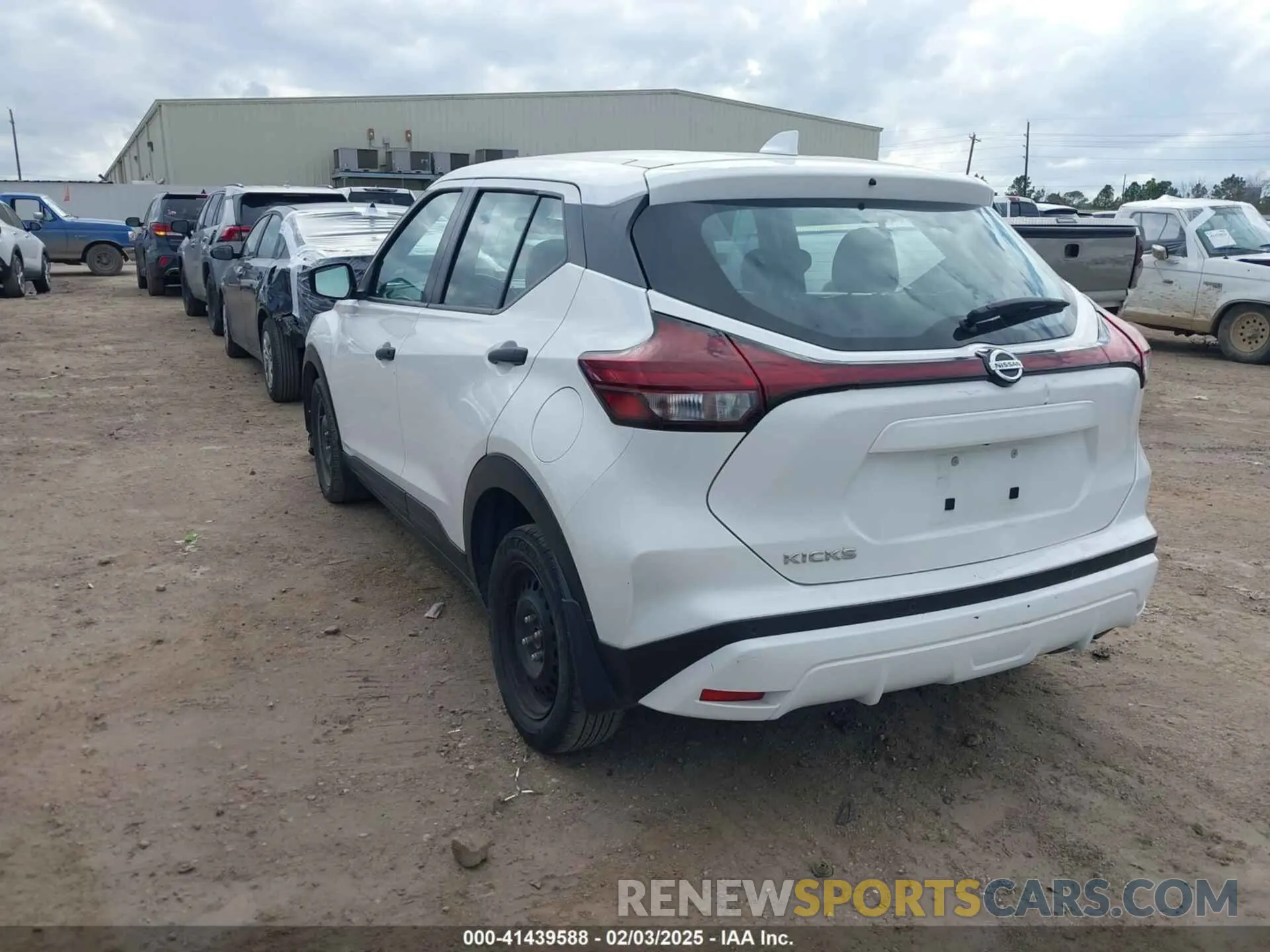 3 fotografías del automóvil dañado 3N1CP5BVXML483801 NISSAN KICKS 2021