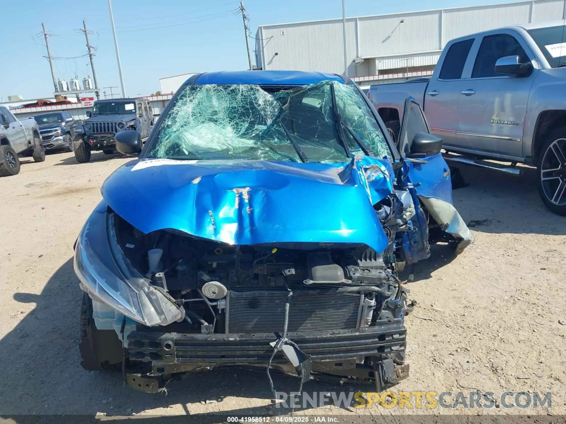 11 fotografías del automóvil dañado 3N1CP5BVXML519129 NISSAN KICKS 2021