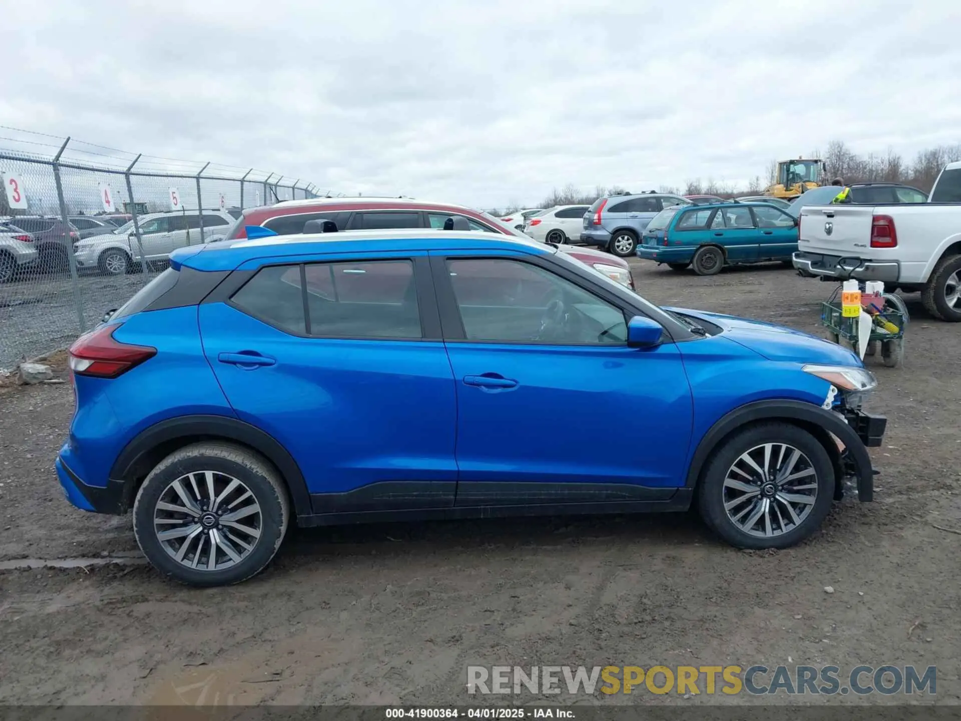 14 fotografías del automóvil dañado 3N1CP5CV0ML484017 NISSAN KICKS 2021