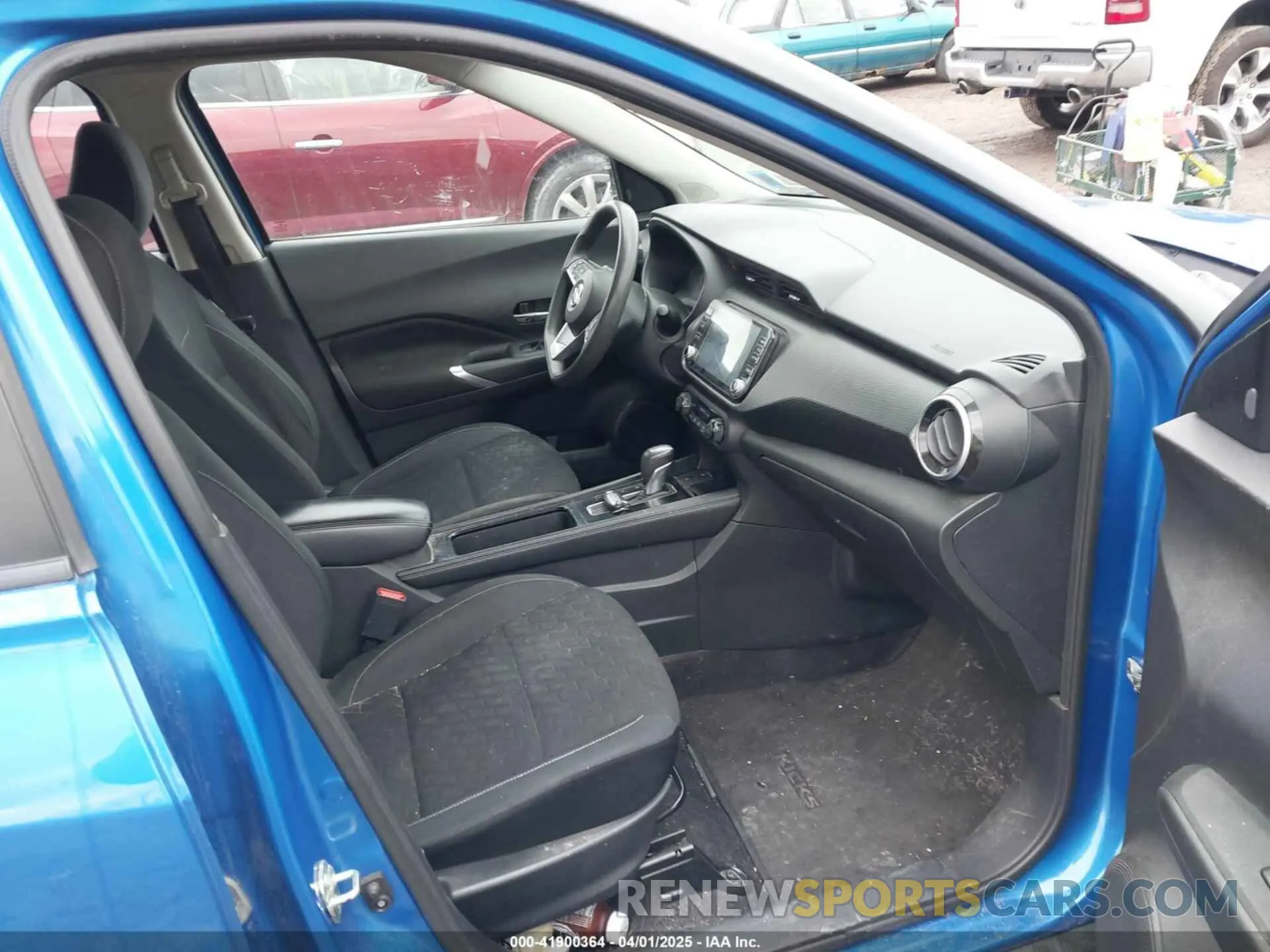 5 fotografías del automóvil dañado 3N1CP5CV0ML484017 NISSAN KICKS 2021