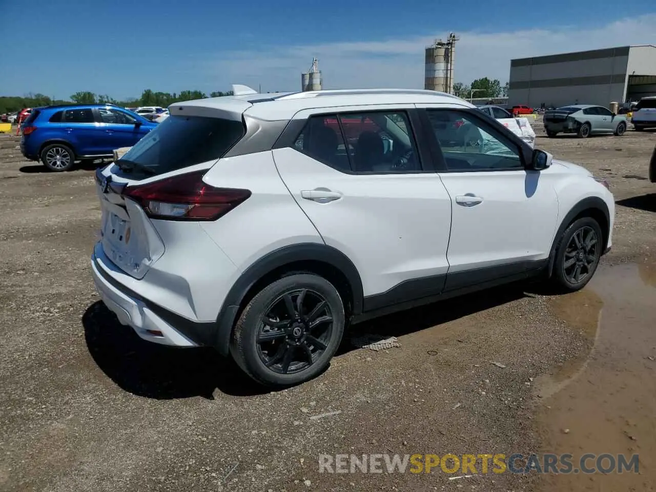 3 fotografías del automóvil dañado 3N1CP5CV0ML517551 NISSAN KICKS 2021