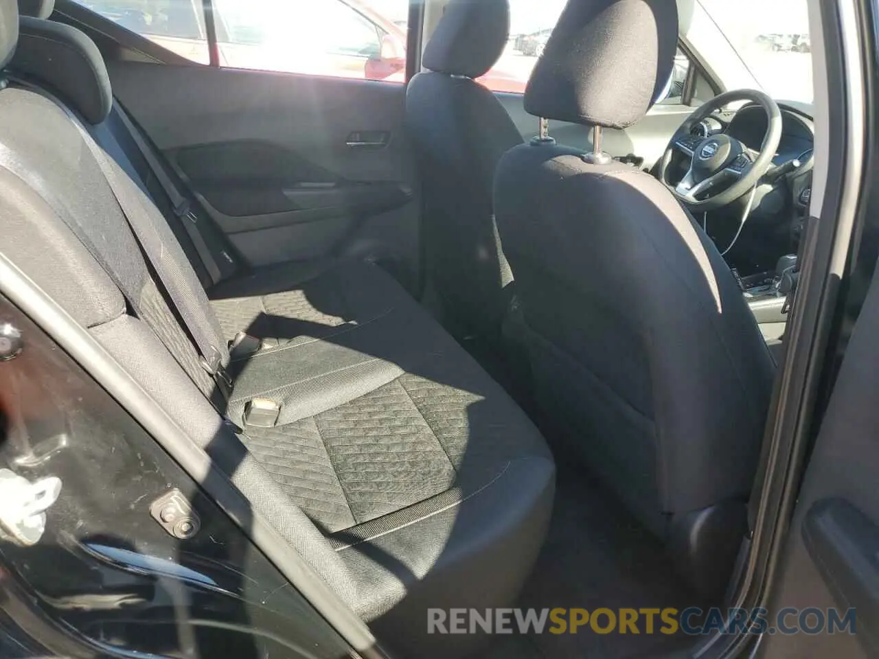 10 fotografías del automóvil dañado 3N1CP5CV1ML526047 NISSAN KICKS 2021