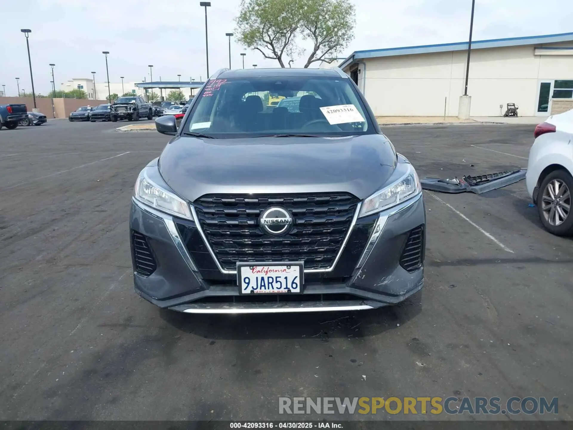 13 fotografías del automóvil dañado 3N1CP5CV1ML537730 NISSAN KICKS 2021