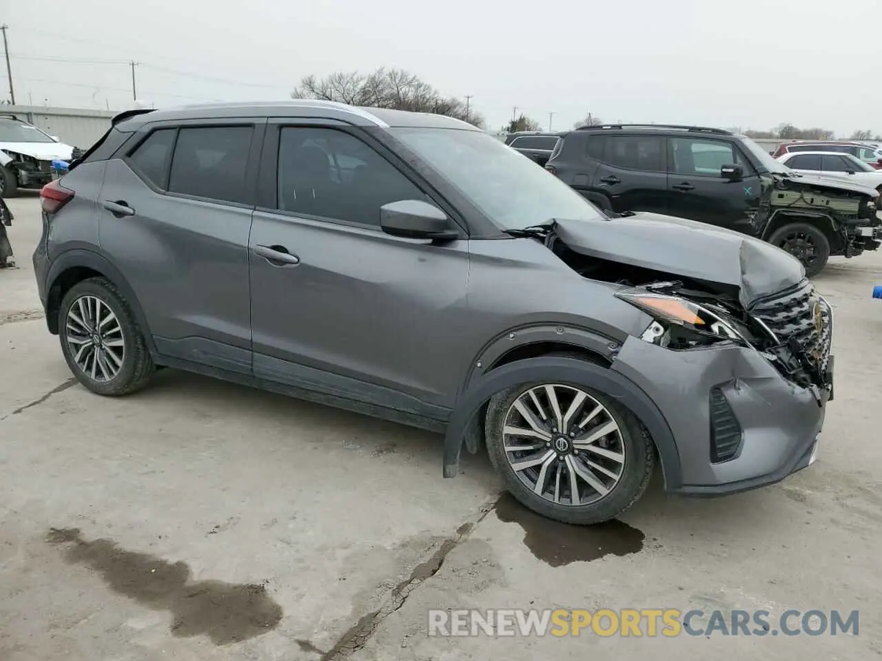 4 fotografías del automóvil dañado 3N1CP5CV2ML495312 NISSAN KICKS 2021