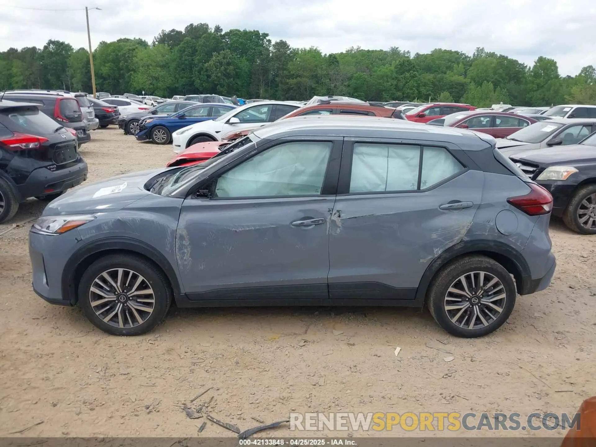 13 fotografías del automóvil dañado 3N1CP5CV3ML467406 NISSAN KICKS 2021