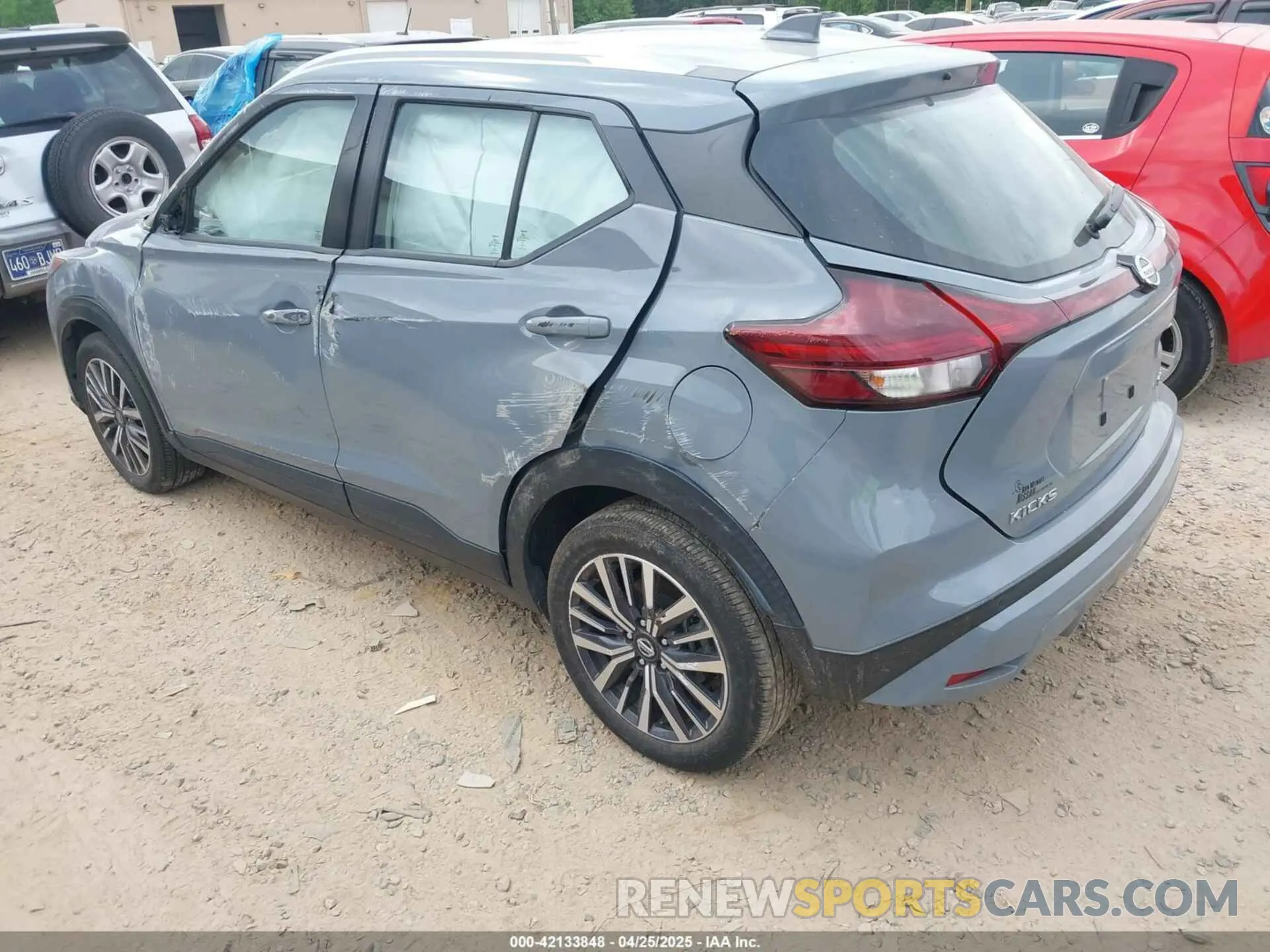 3 fotografías del automóvil dañado 3N1CP5CV3ML467406 NISSAN KICKS 2021