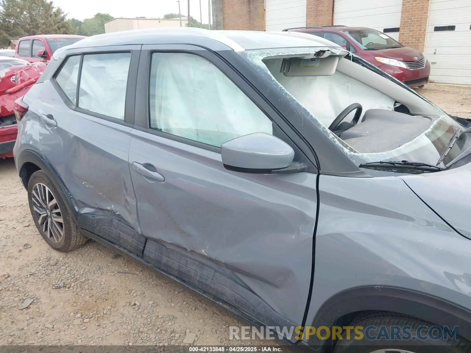 6 fotografías del automóvil dañado 3N1CP5CV3ML467406 NISSAN KICKS 2021
