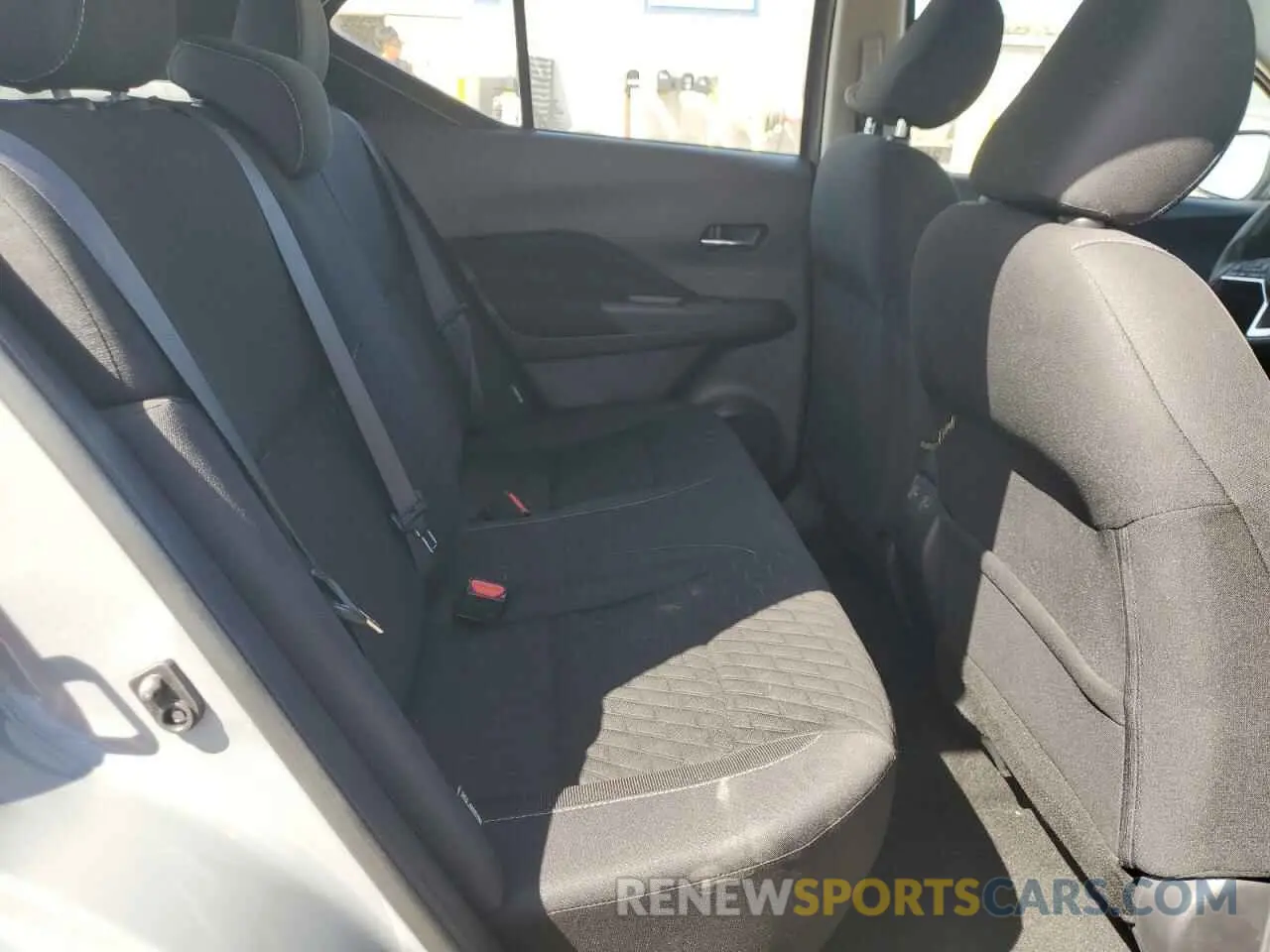 11 fotografías del automóvil dañado 3N1CP5CV3ML489020 NISSAN KICKS 2021