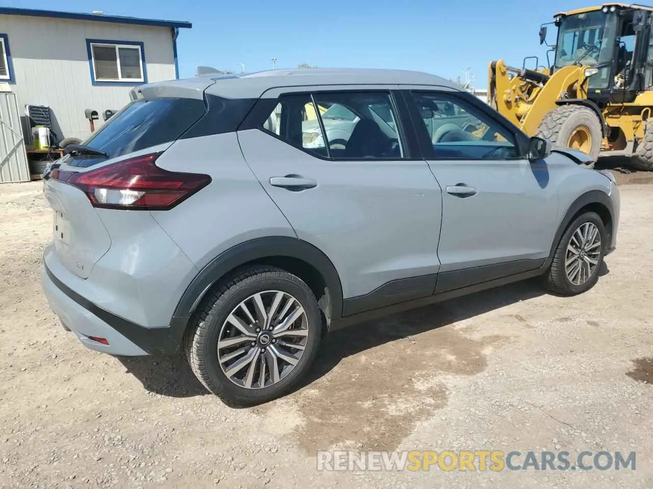 3 fotografías del automóvil dañado 3N1CP5CV3ML489020 NISSAN KICKS 2021