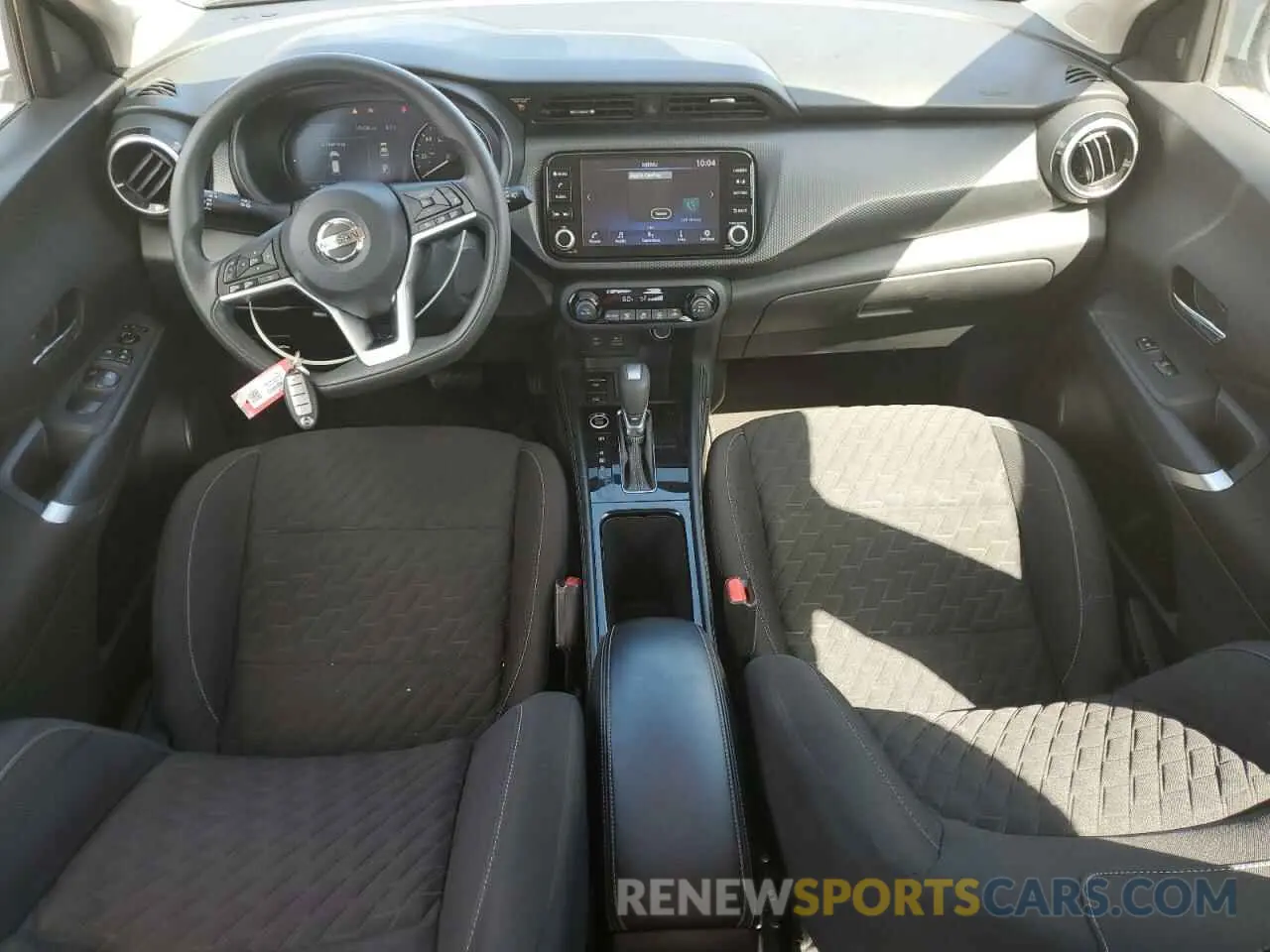 8 fotografías del automóvil dañado 3N1CP5CV3ML489020 NISSAN KICKS 2021