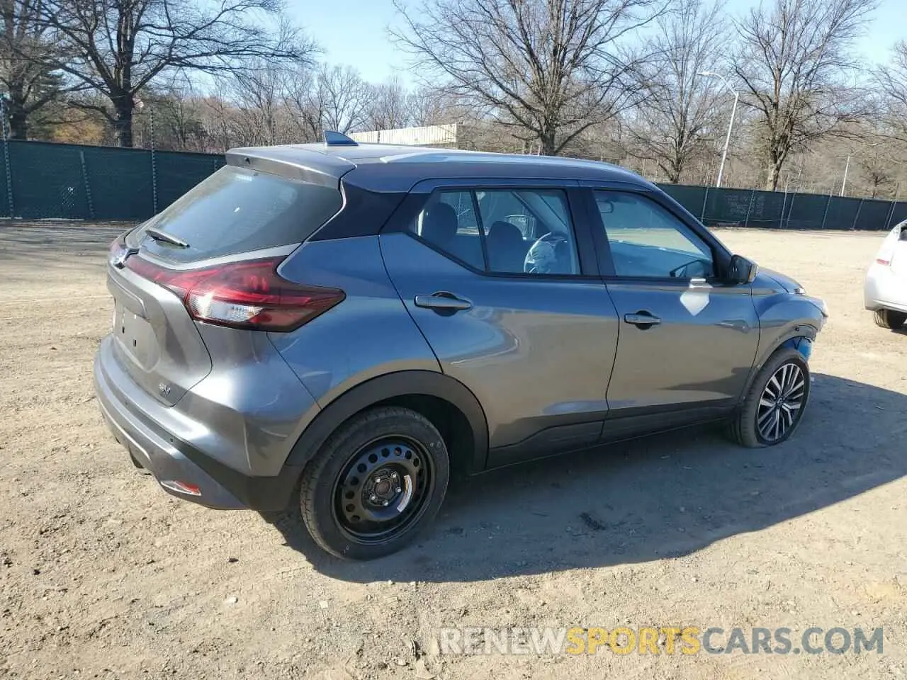 3 fotografías del automóvil dañado 3N1CP5CV3ML533436 NISSAN KICKS 2021