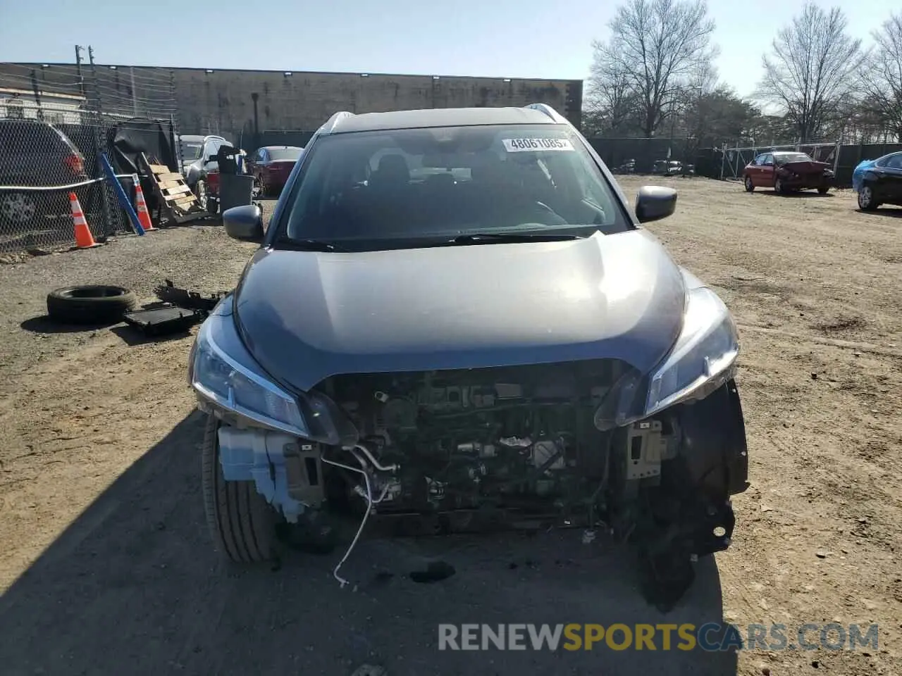5 fotografías del automóvil dañado 3N1CP5CV3ML533436 NISSAN KICKS 2021