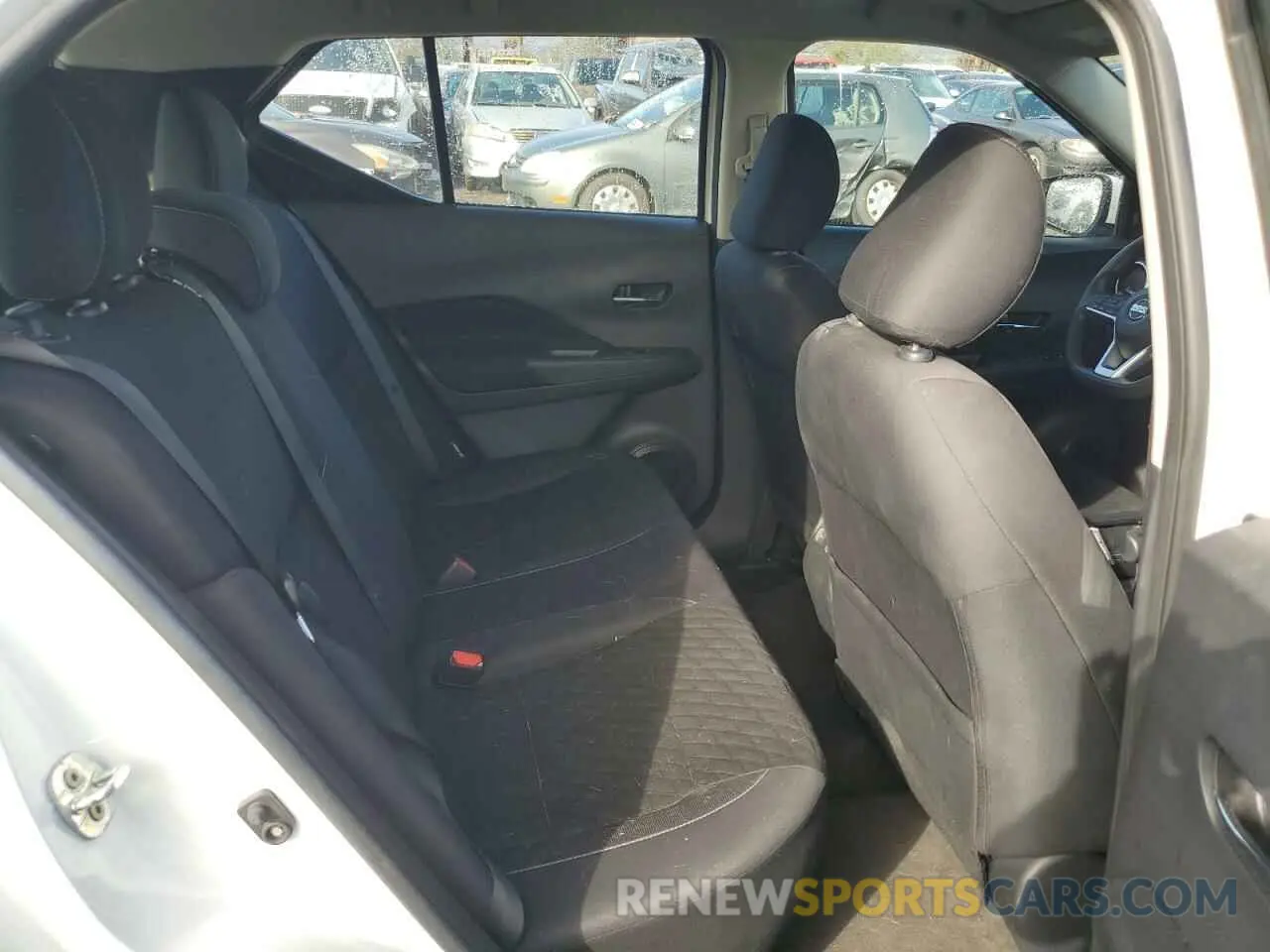 10 fotografías del automóvil dañado 3N1CP5CV3ML537468 NISSAN KICKS 2021