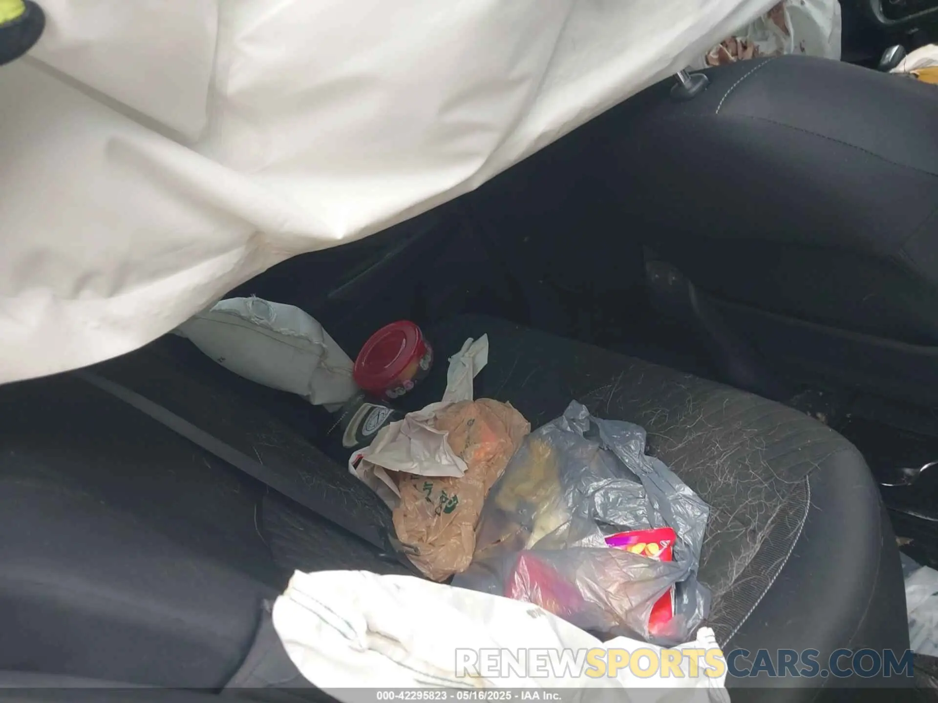 8 fotografías del automóvil dañado 3N1CP5CV4ML557339 NISSAN KICKS 2021