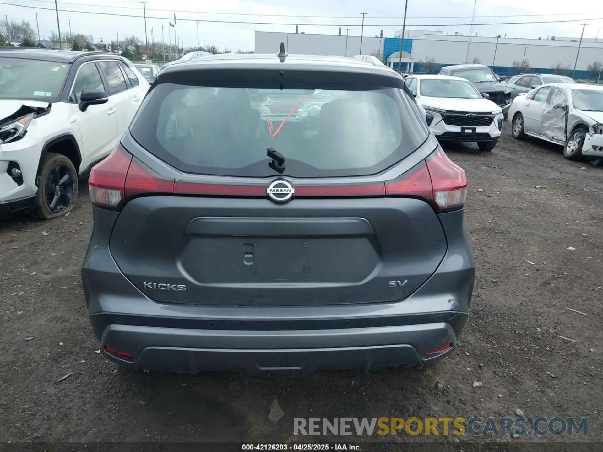 15 fotografías del automóvil dañado 3N1CP5CV5ML471683 NISSAN KICKS 2021