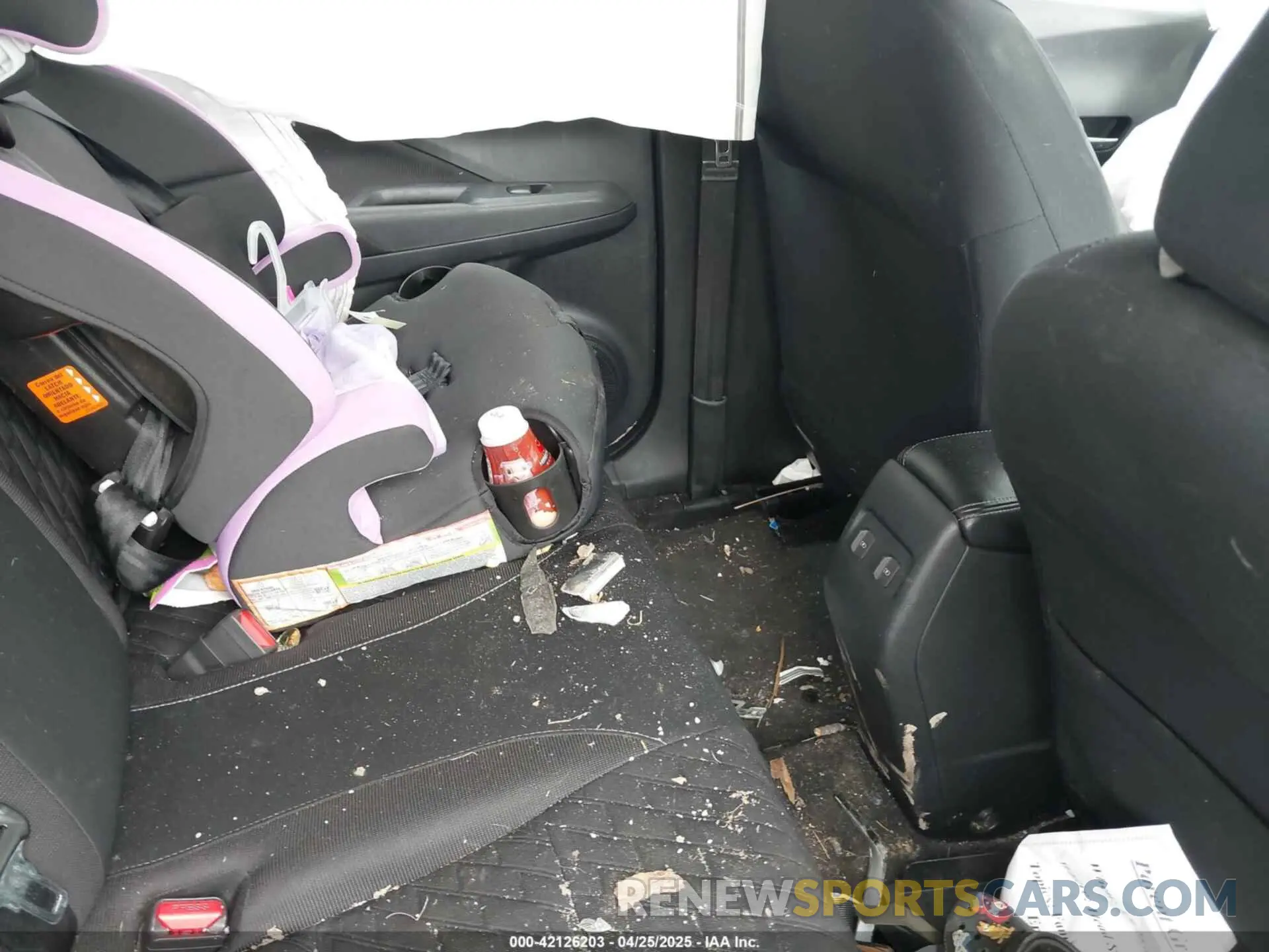 8 fotografías del automóvil dañado 3N1CP5CV5ML471683 NISSAN KICKS 2021