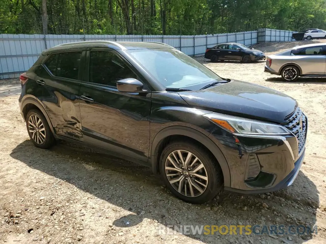 4 fotografías del automóvil dañado 3N1CP5CV5ML492629 NISSAN KICKS 2021