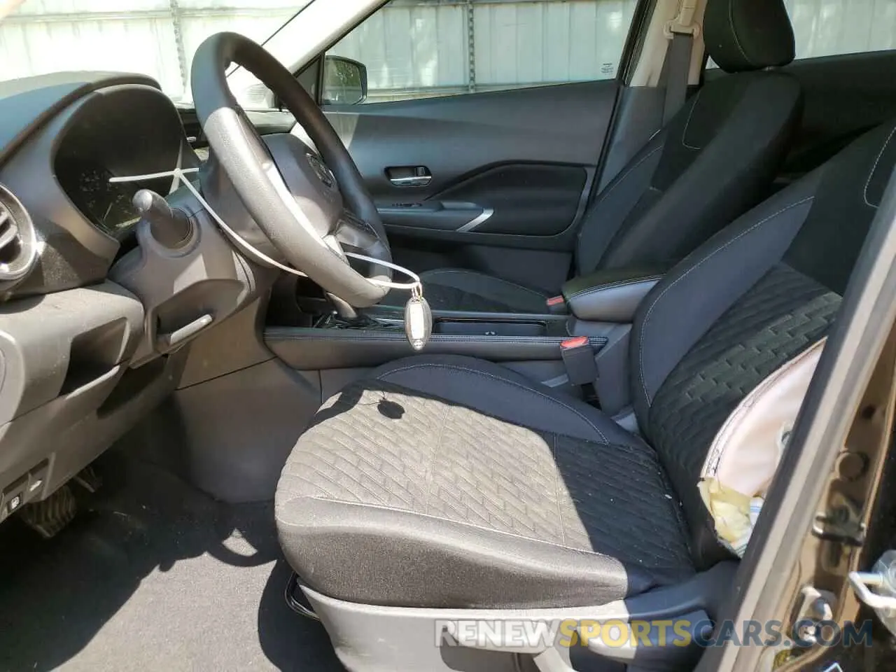 7 fotografías del automóvil dañado 3N1CP5CV5ML492629 NISSAN KICKS 2021