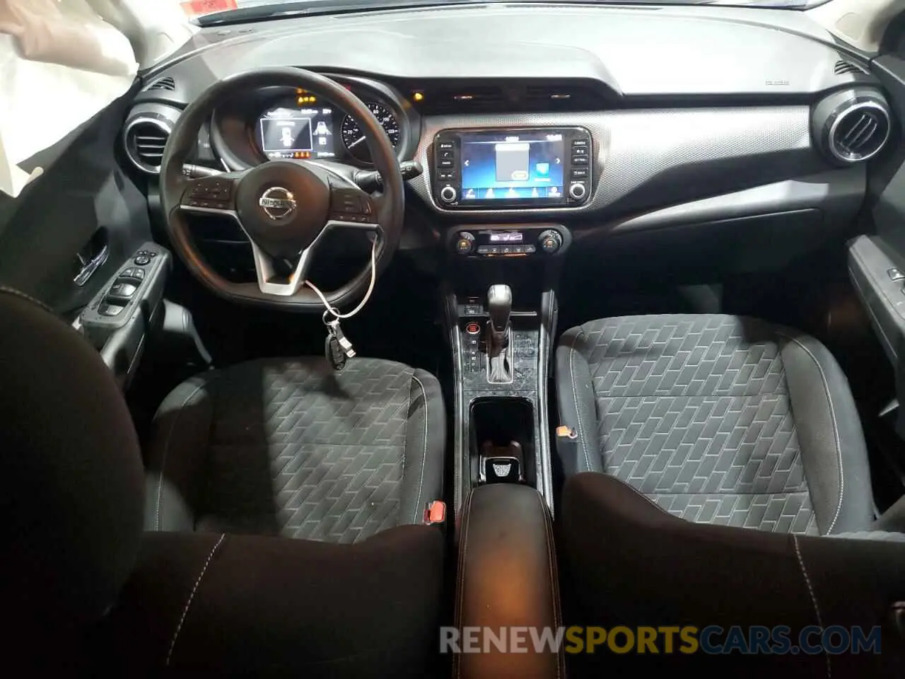 8 fotografías del automóvil dañado 3N1CP5CV6ML563580 NISSAN KICKS 2021