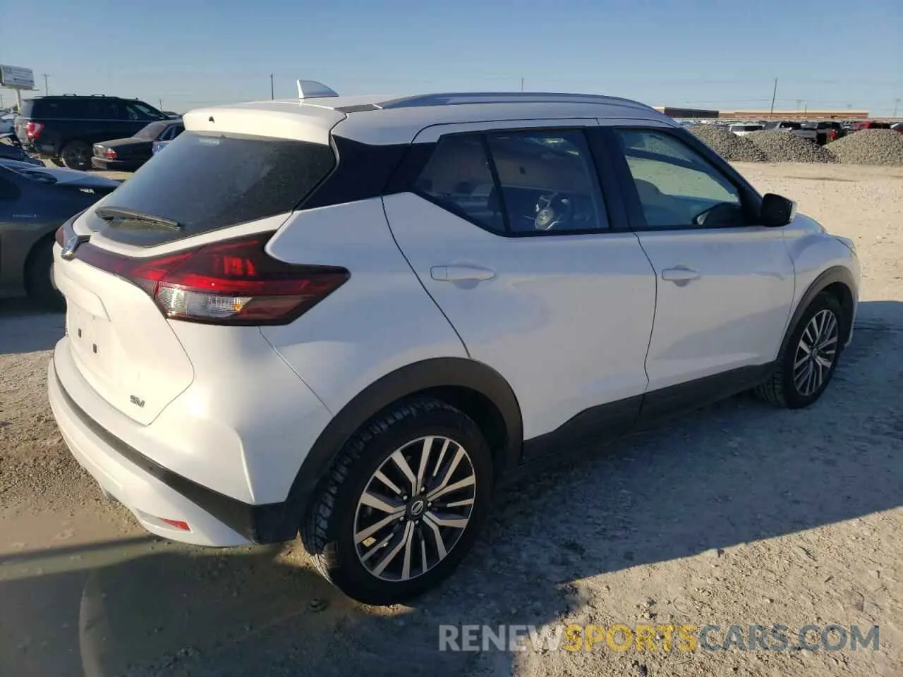 3 fotografías del automóvil dañado 3N1CP5CV7ML500584 NISSAN KICKS 2021