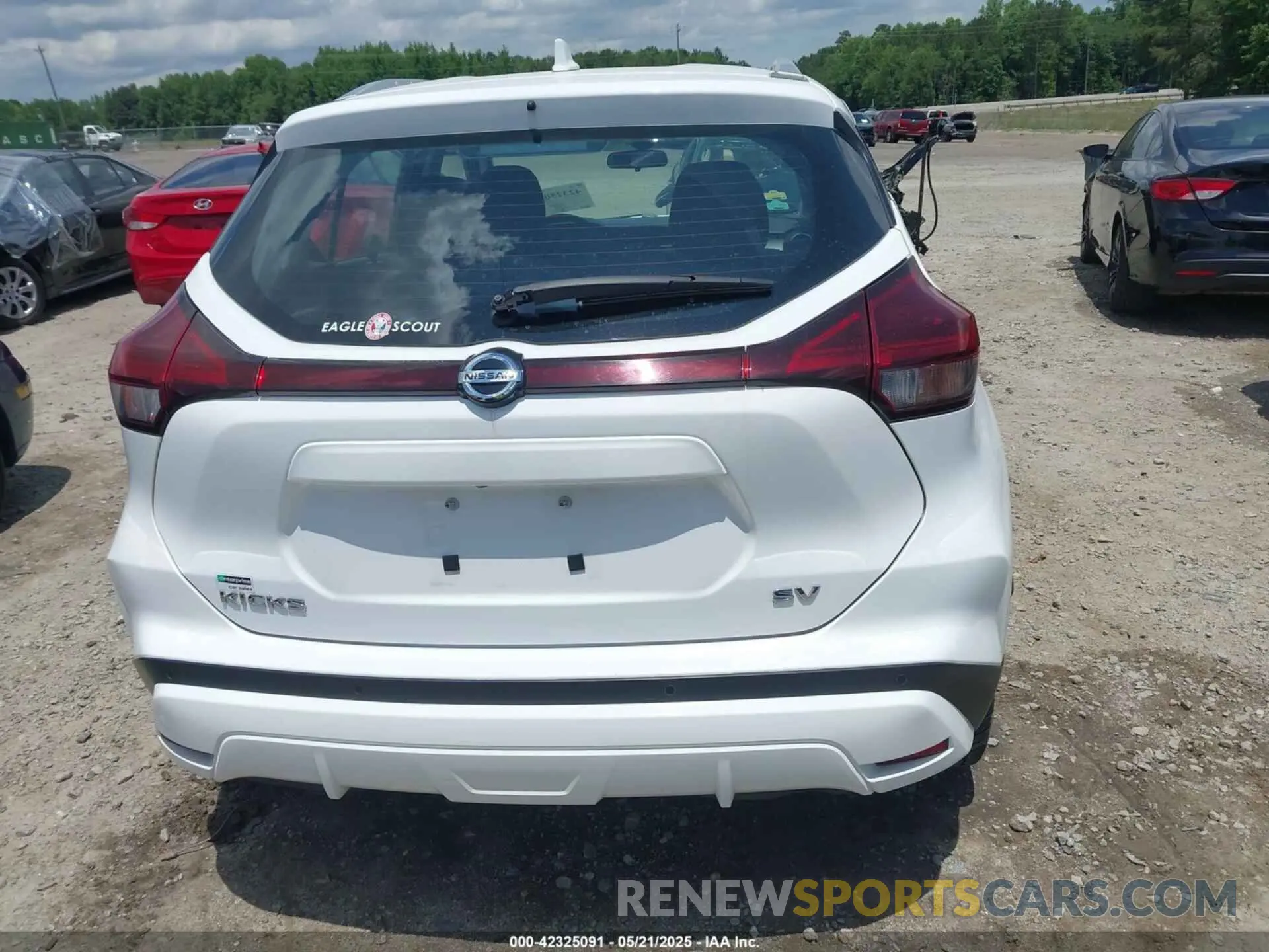 16 fotografías del automóvil dañado 3N1CP5CV8ML484251 NISSAN KICKS 2021