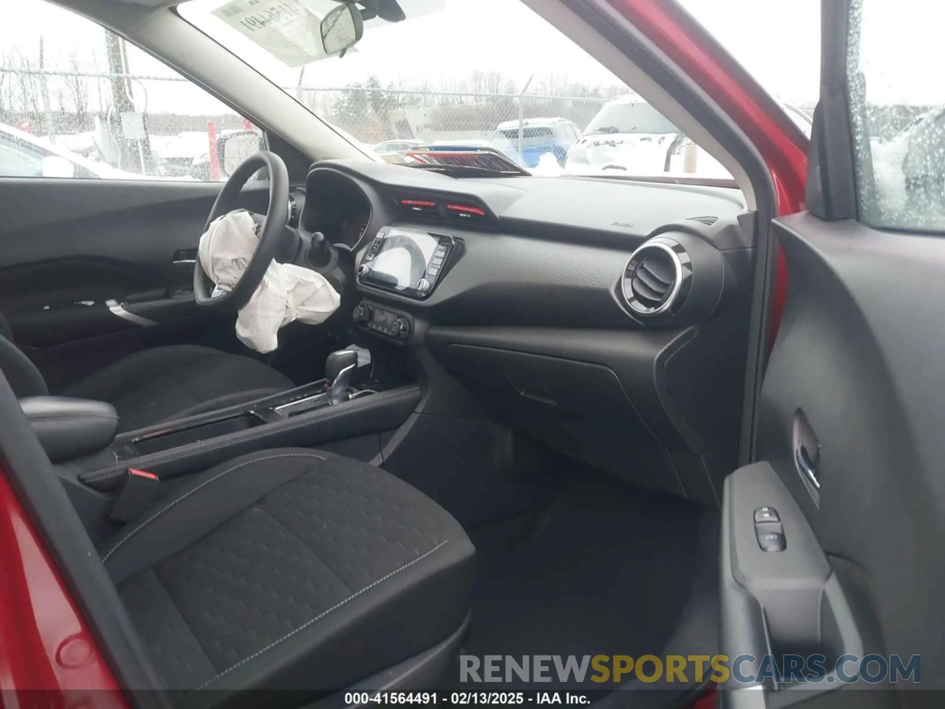 5 fotografías del automóvil dañado 3N1CP5CV8ML517653 NISSAN KICKS 2021