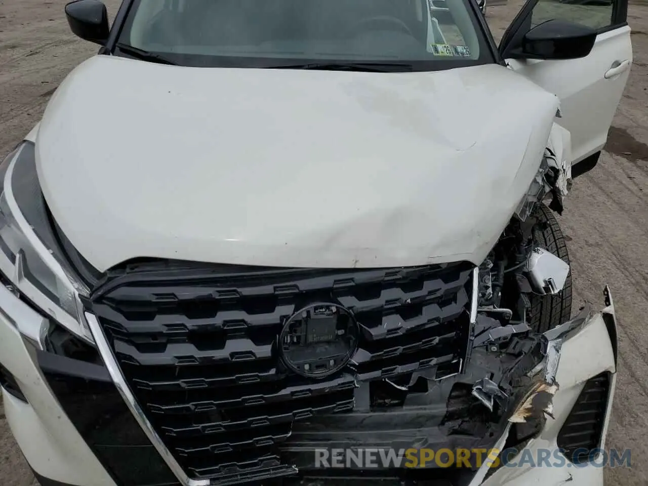 12 fotografías del automóvil dañado 3N1CP5CV8ML566481 NISSAN KICKS 2021