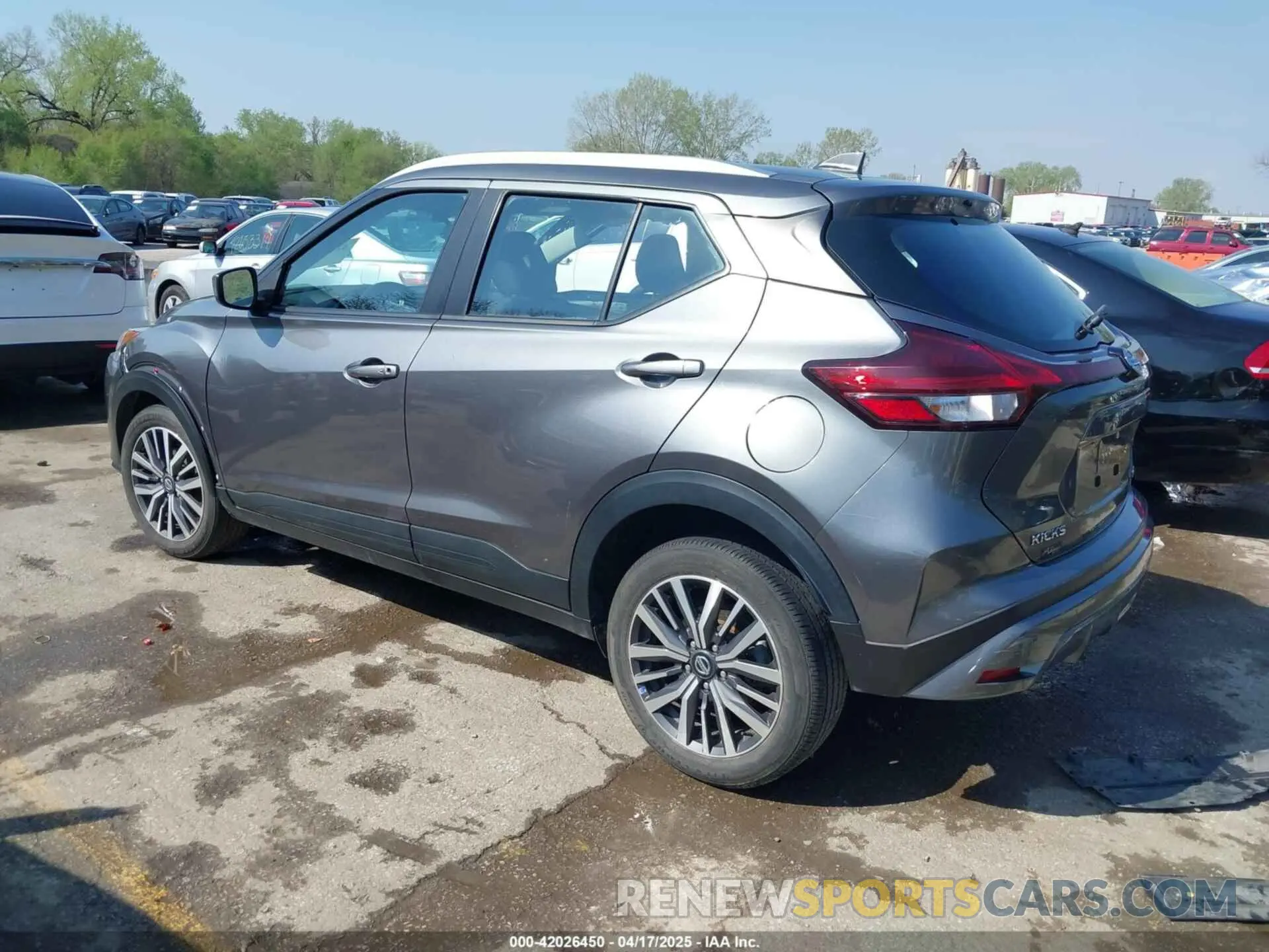 3 fotografías del automóvil dañado 3N1CP5CV9ML472075 NISSAN KICKS 2021