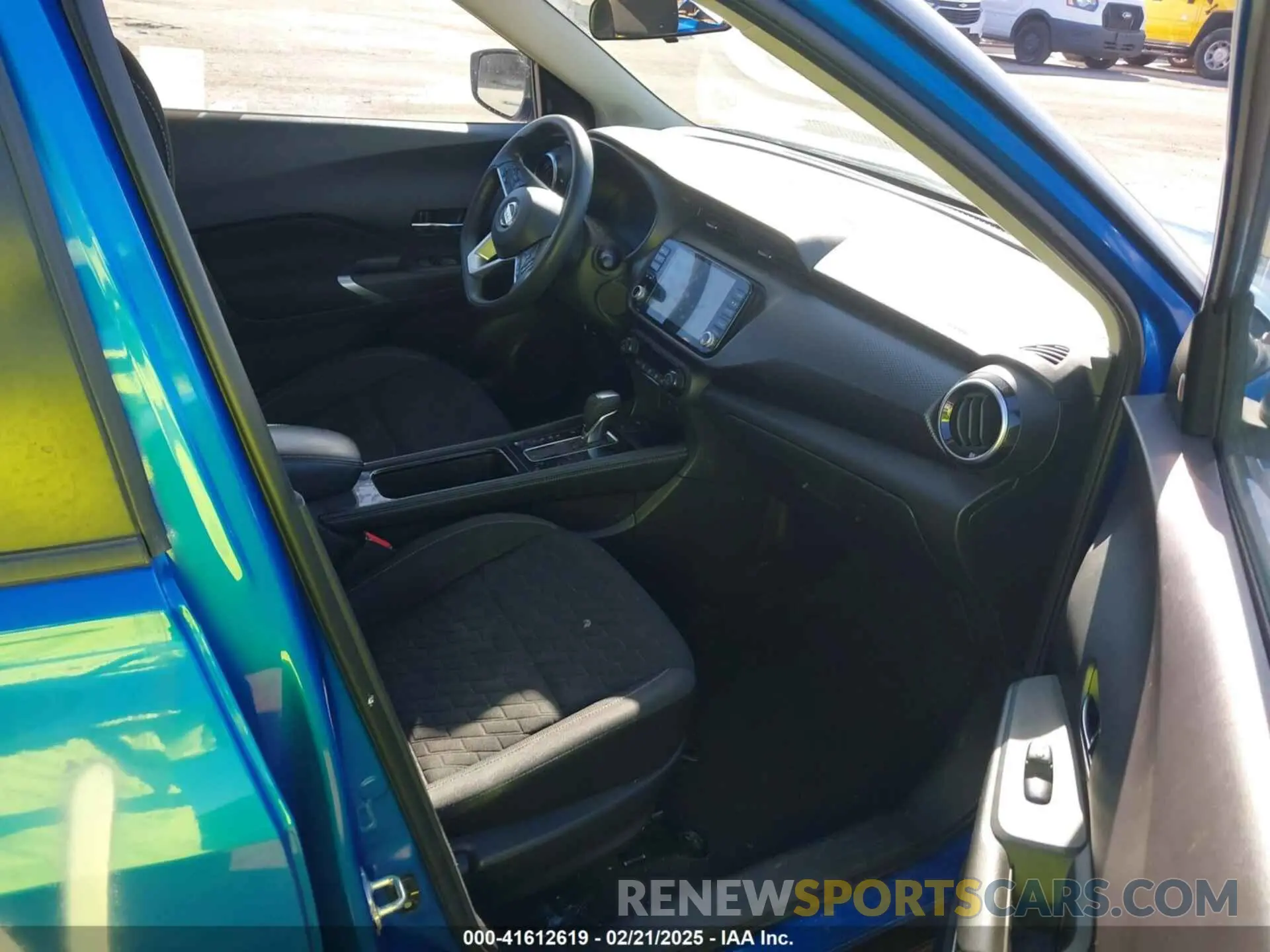 5 fotografías del automóvil dañado 3N1CP5CV9ML477910 NISSAN KICKS 2021