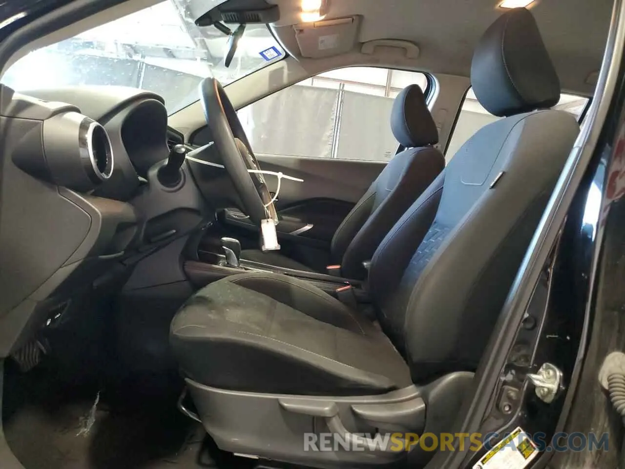 7 fotografías del automóvil dañado 3N1CP5CV9ML504135 NISSAN KICKS 2021