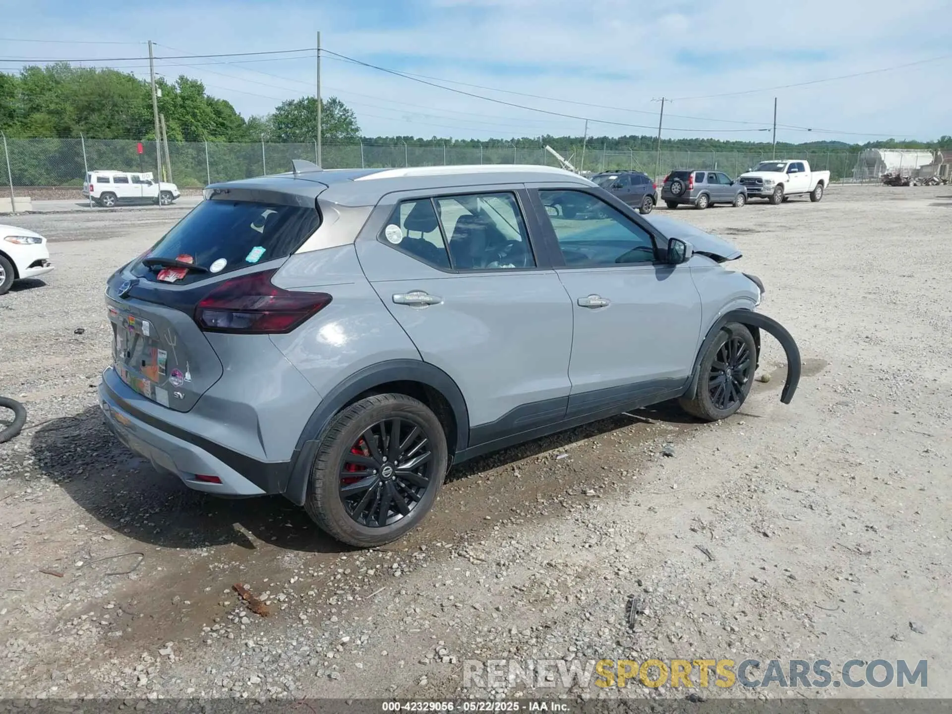 4 fotografías del automóvil dañado 3N1CP5CV9ML512834 NISSAN KICKS 2021