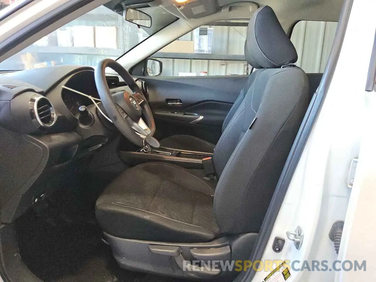 7 fotografías del automóvil dañado 3N1CP5CVXML466253 NISSAN KICKS 2021