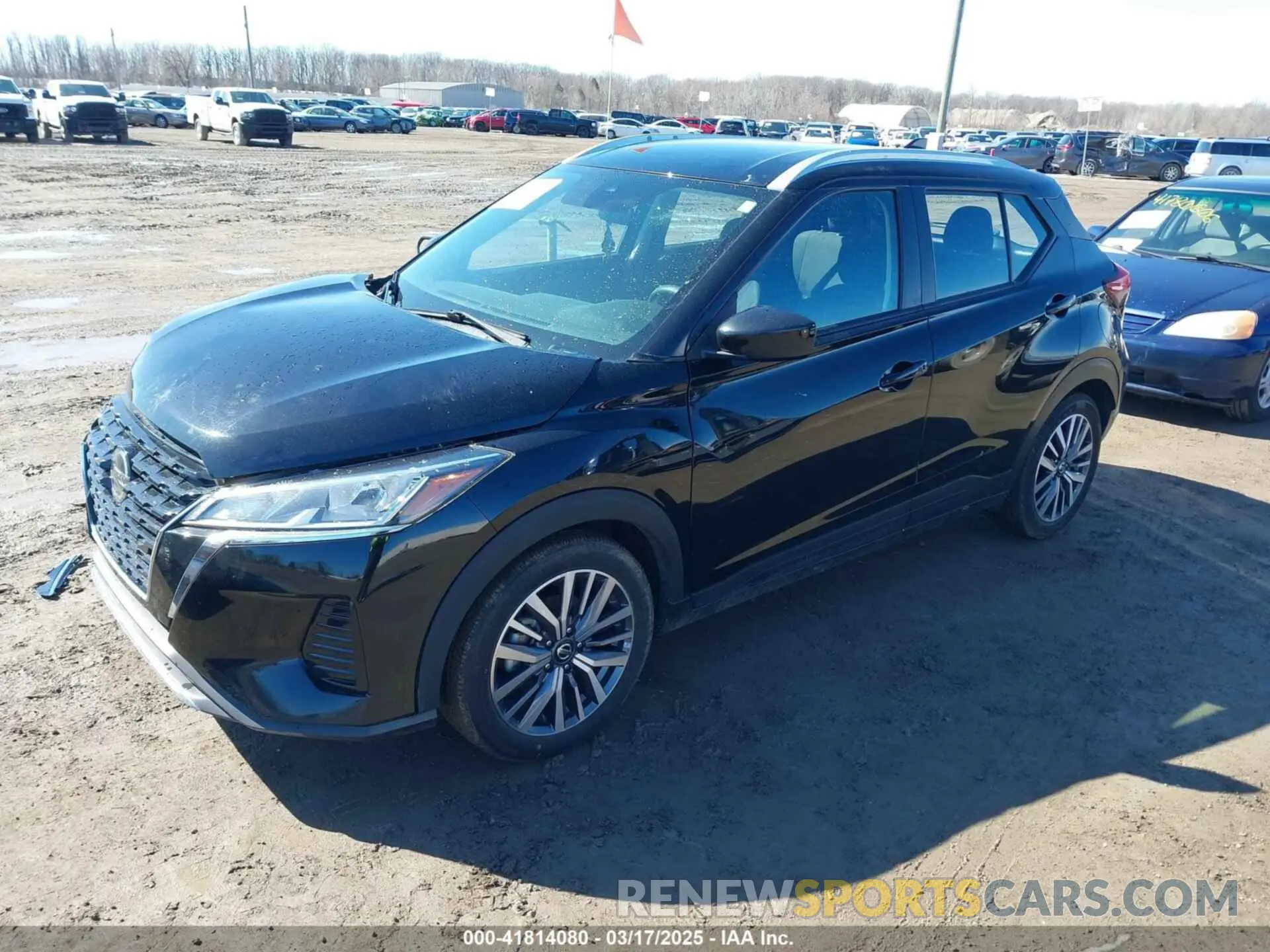 2 fotografías del automóvil dañado 3N1CP5CVXML523471 NISSAN KICKS 2021