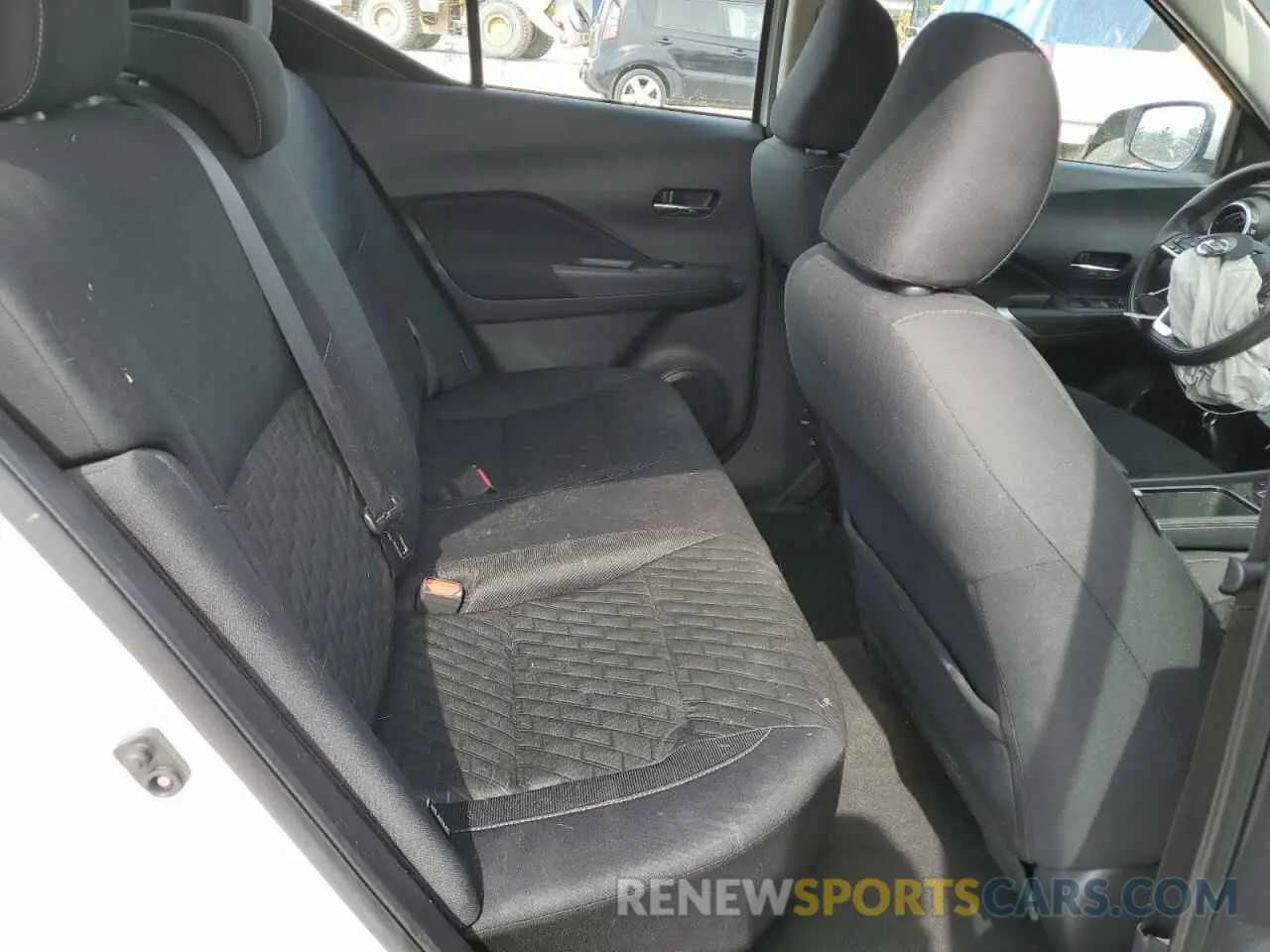 11 fotografías del automóvil dañado 3N1CP5CVXML534583 NISSAN KICKS 2021