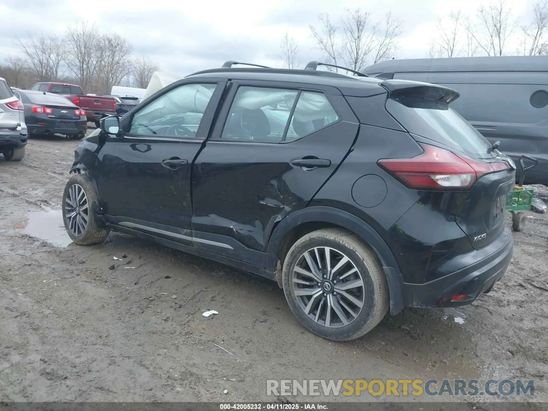 3 fotografías del automóvil dañado 3N1CP5DV0ML521730 NISSAN KICKS 2021