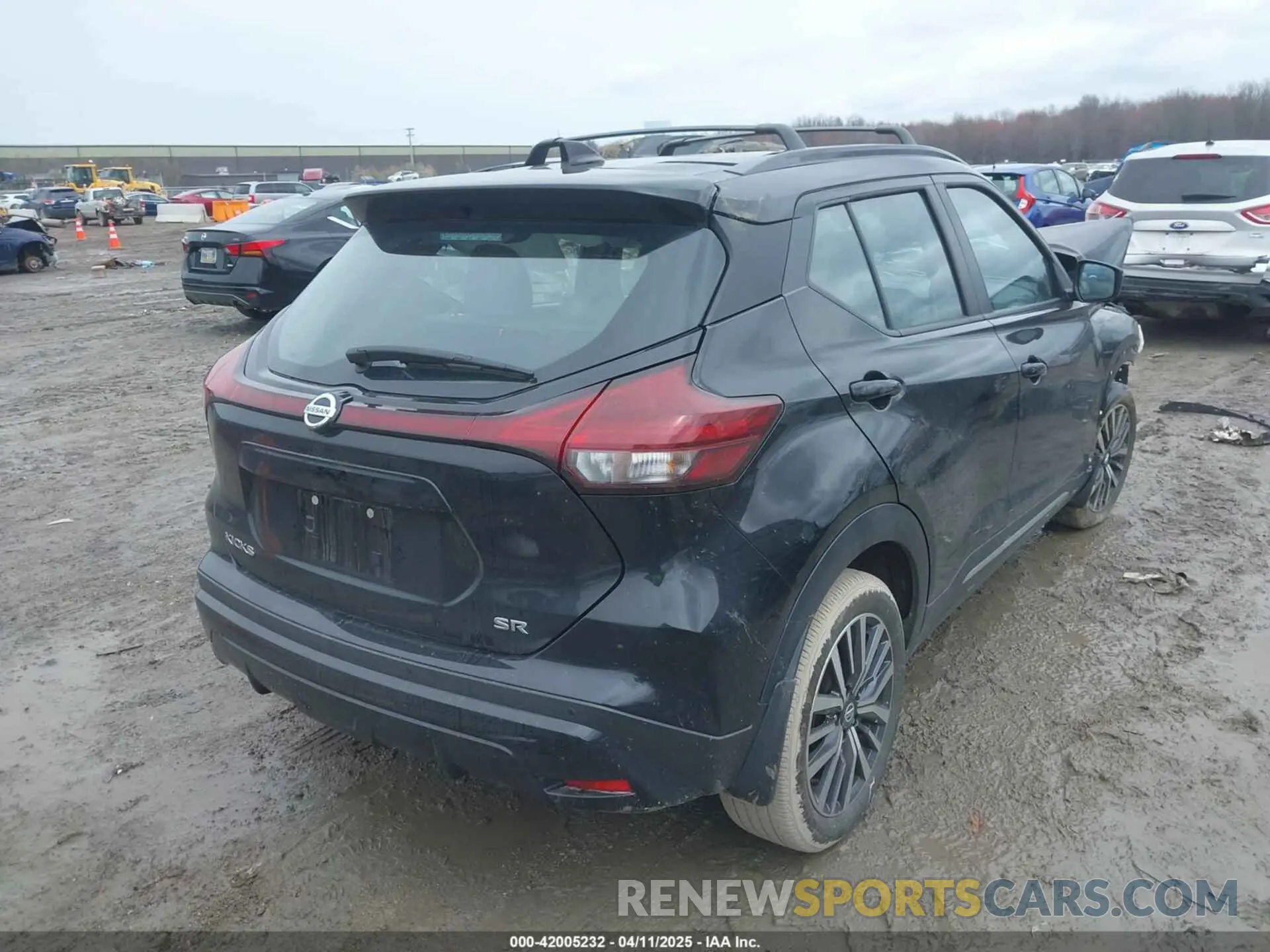 4 fotografías del automóvil dañado 3N1CP5DV0ML521730 NISSAN KICKS 2021