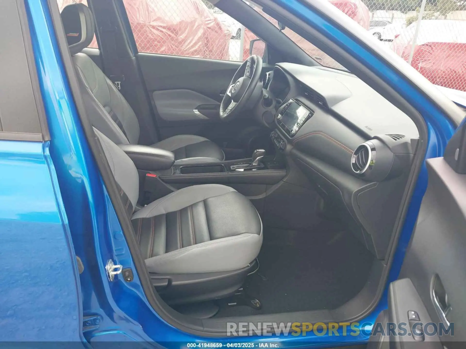 5 fotografías del automóvil dañado 3N1CP5DV2ML526220 NISSAN KICKS 2021